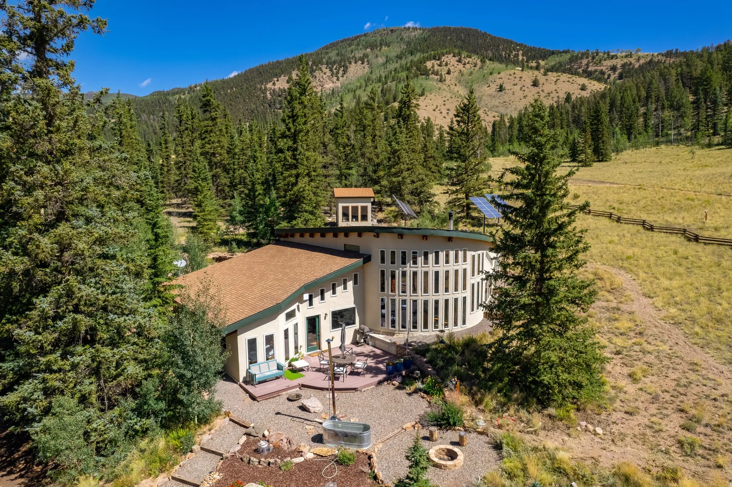 Homes and Cabins for Sale in Creede, Del Norte Colorado — Broken Arrow Ranch & Land LLC