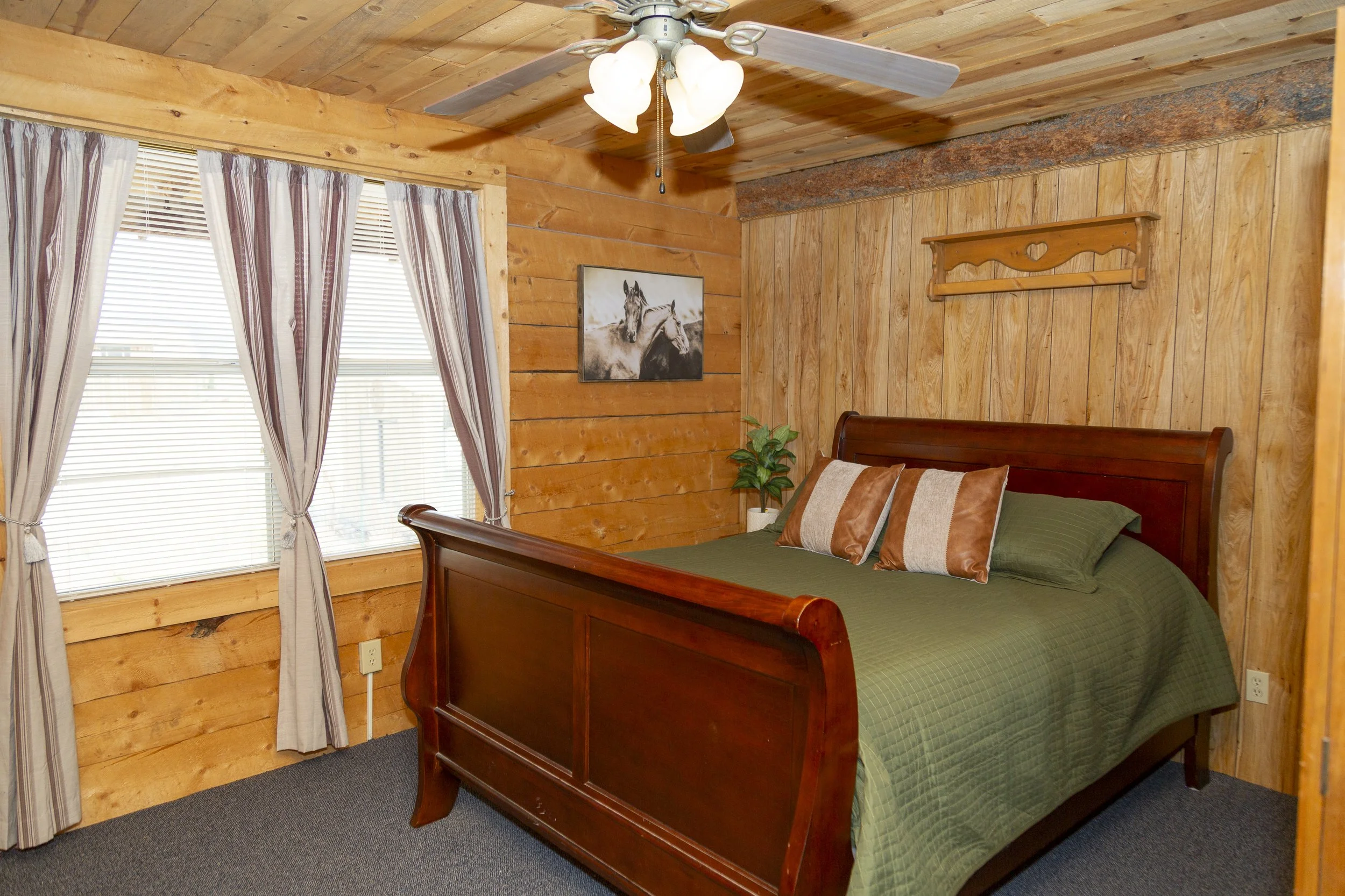 Creede Cabin for Sale -8603.jpg