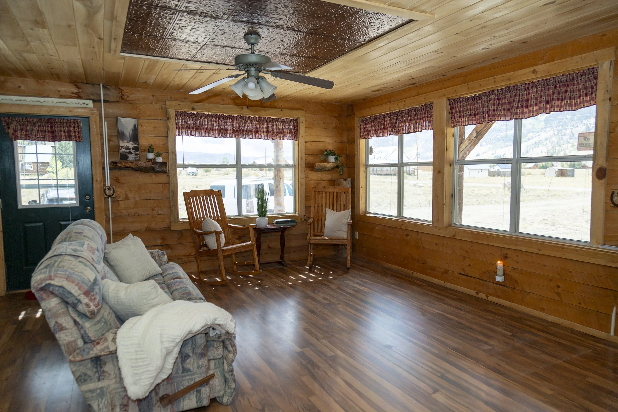 Creede Cabin for Sale -8608.jpg