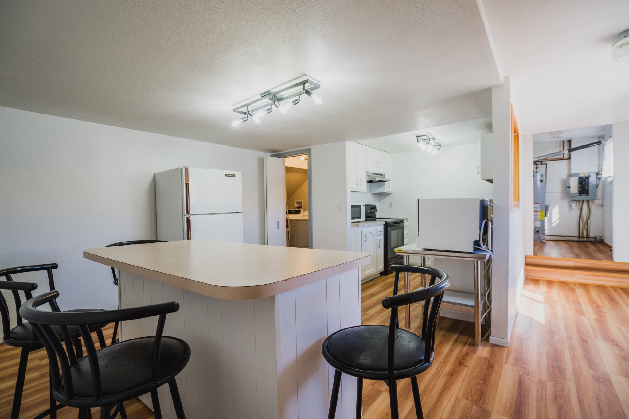 12 - House Kitchen.jpg