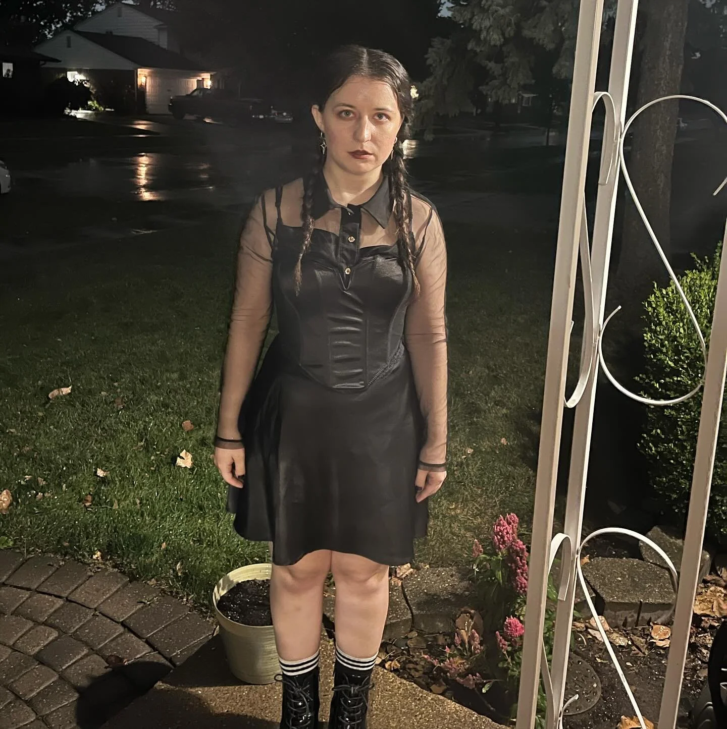 Is it Saturday? Or is it Wednesday???

🫳🏻🦇🕸️👻