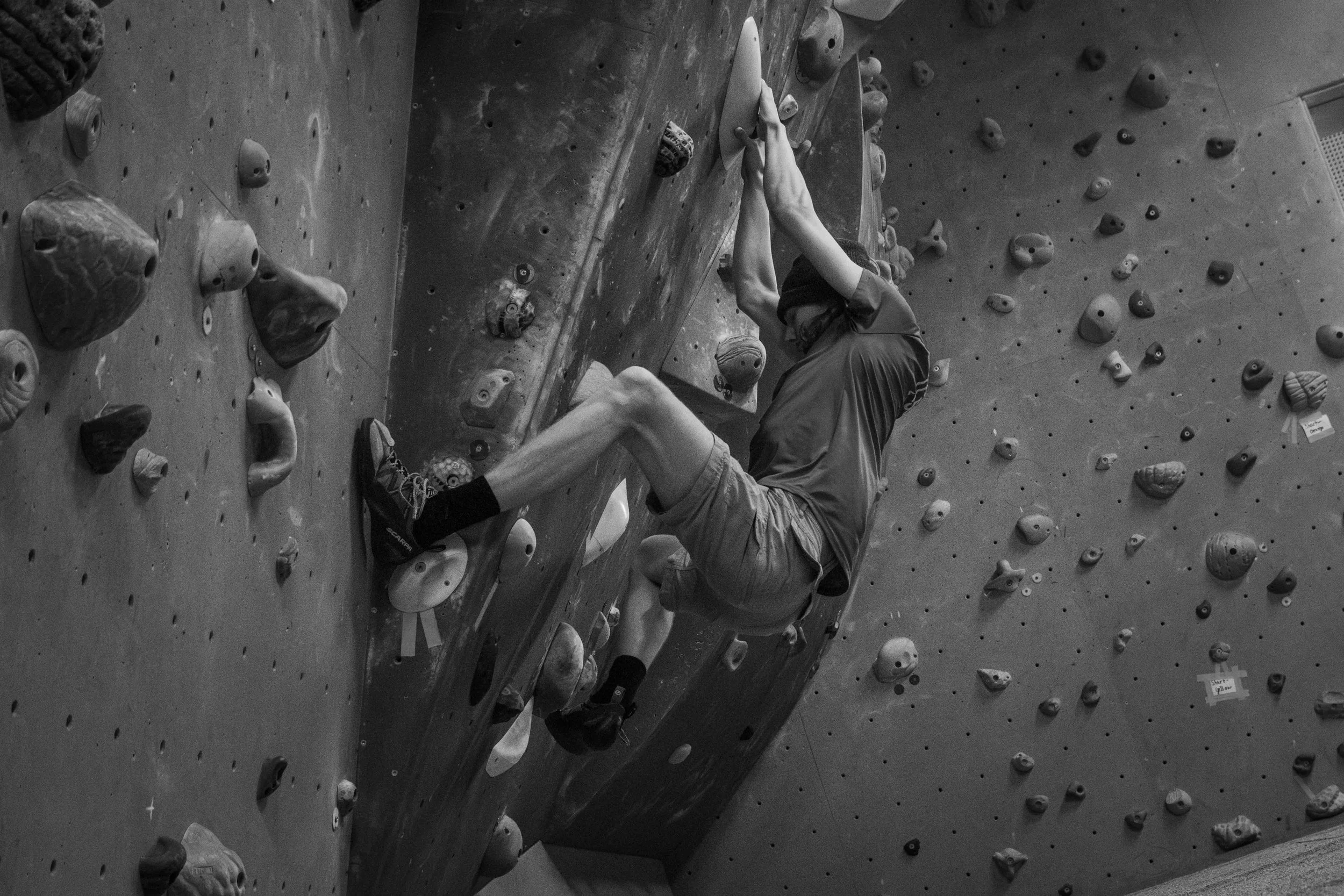 VarsityClimbing25--13.jpg