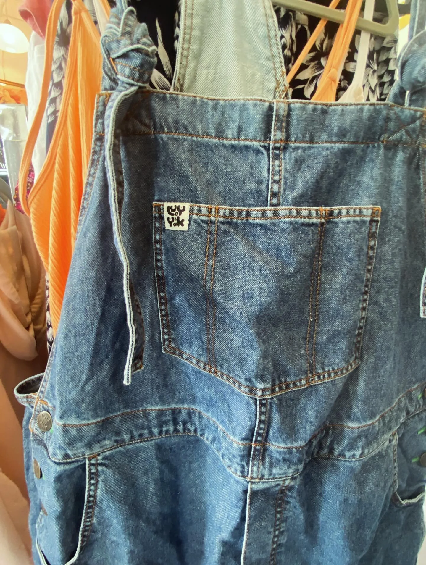 ✨NEW✨ We all want that perfect pair of overalls.. maybe these are yours? Tagged size 18 (might work for 20ish too) from the always awesome Lucy &amp; Yak.  Come through this weekend and give them a try!😍Open Sat &amp; Sun 11-3✨Available in store onl