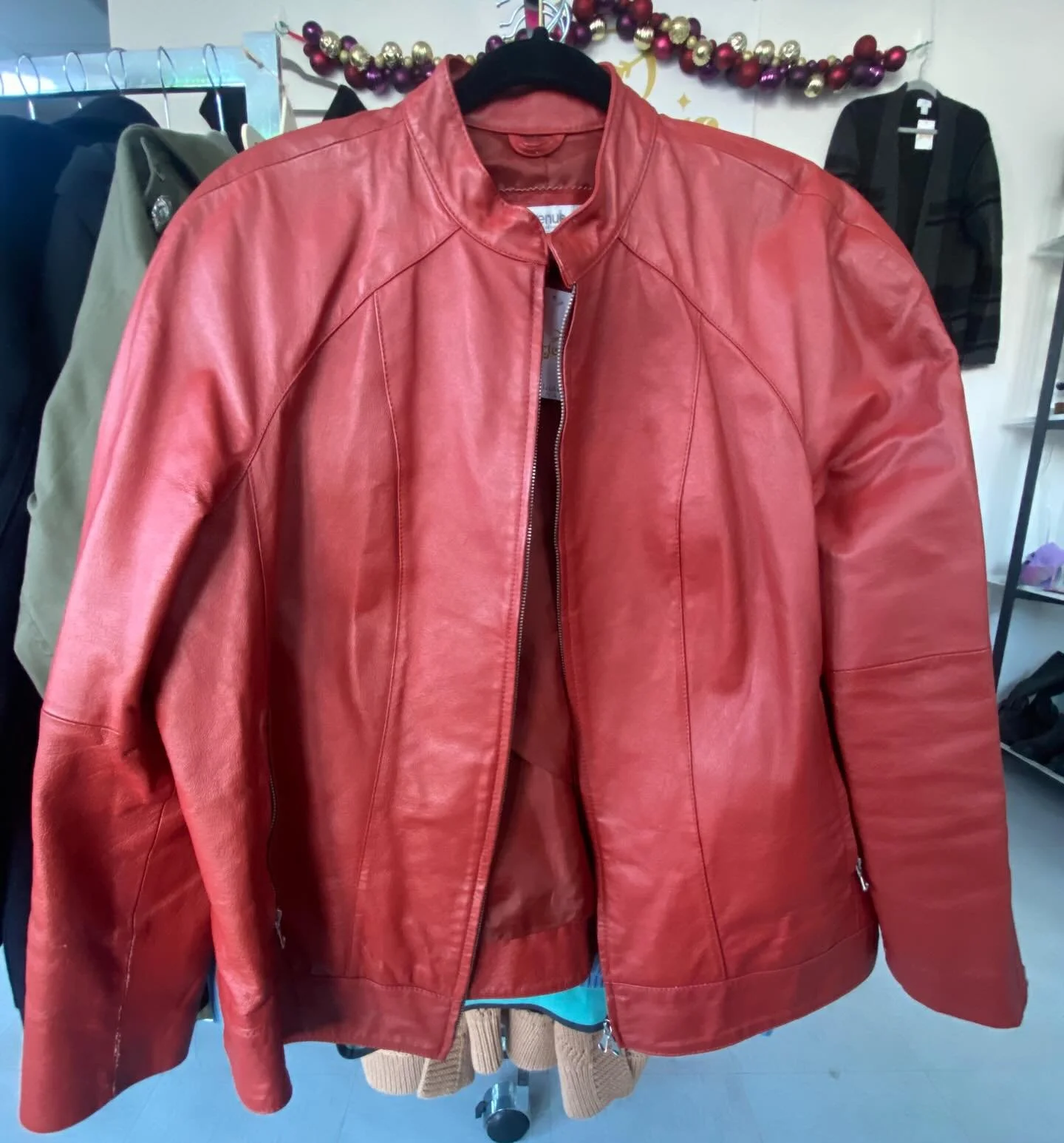 ✨LEATHER jackets in stock! First one fits about a 1X, the red suede on the second slide is about a 2-3X.  DM for more info or come by we&rsquo;re open Sundays 11-3✨
.
.
.
#artemisplussize #plussizethrift #leatherjacketplussize #mainesmallbusiness