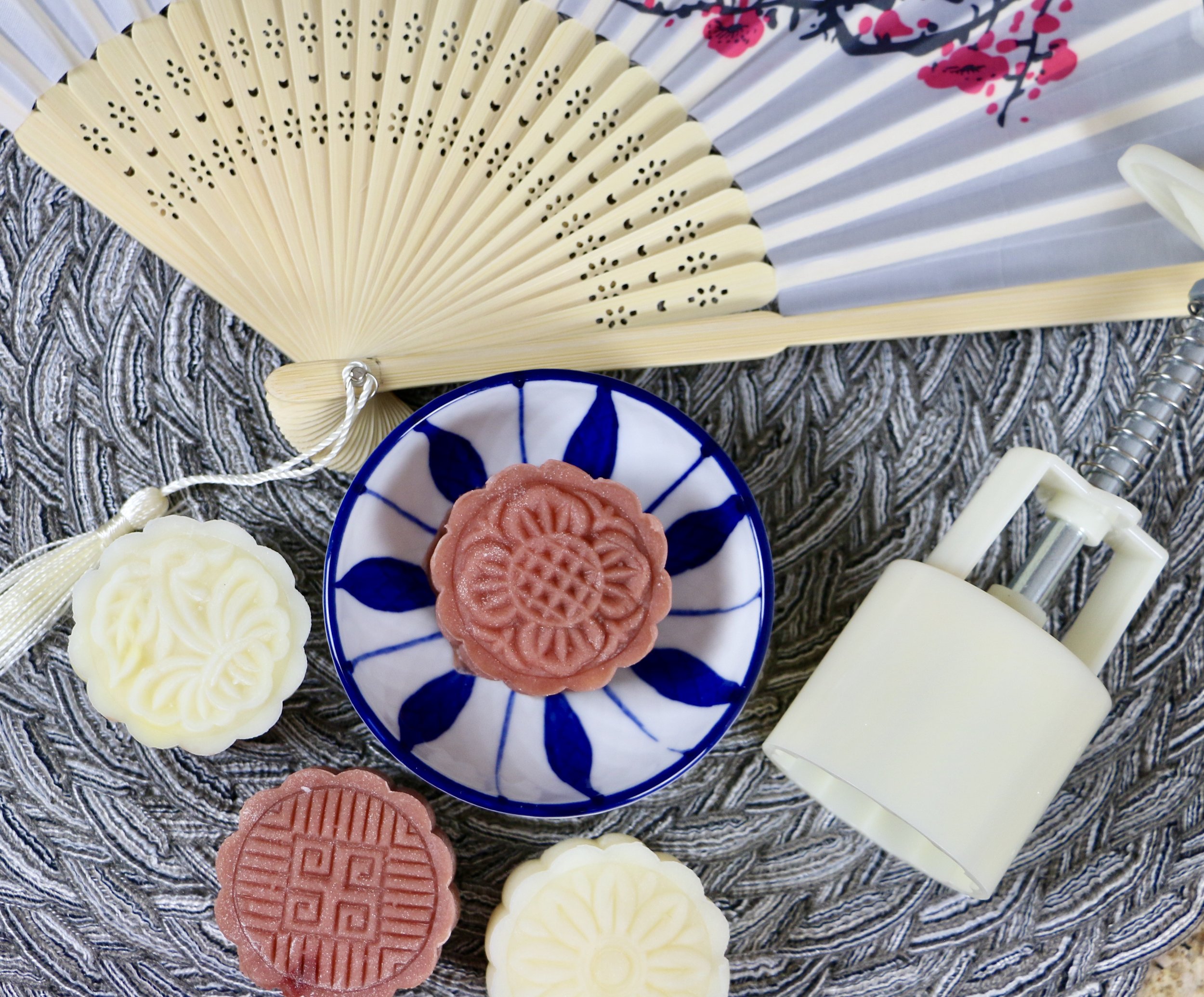 Custard Filled Moon Cakes