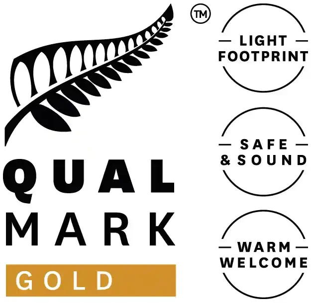 Qualmark Logo - Gold