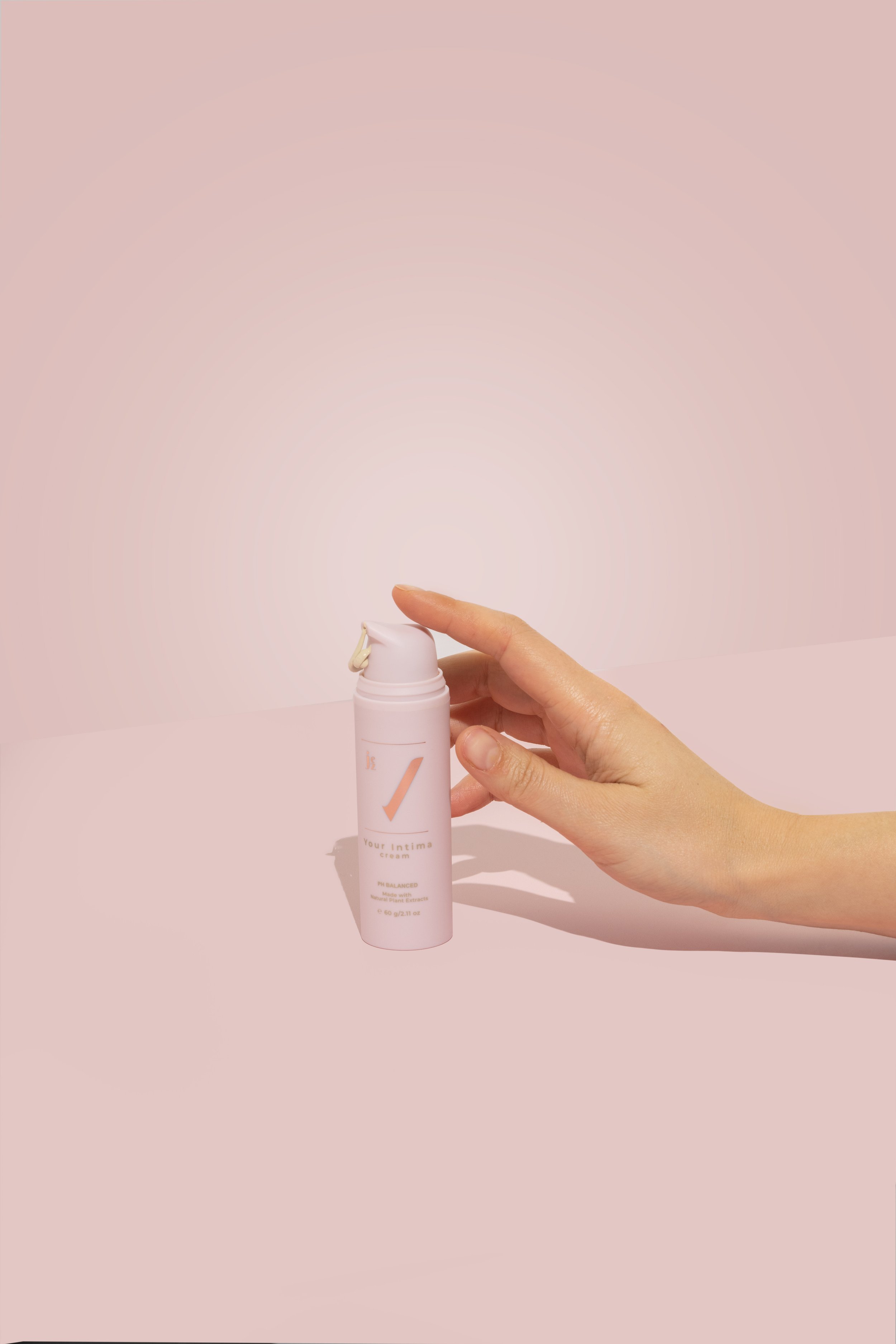 creamtexture+hand-story.jpg