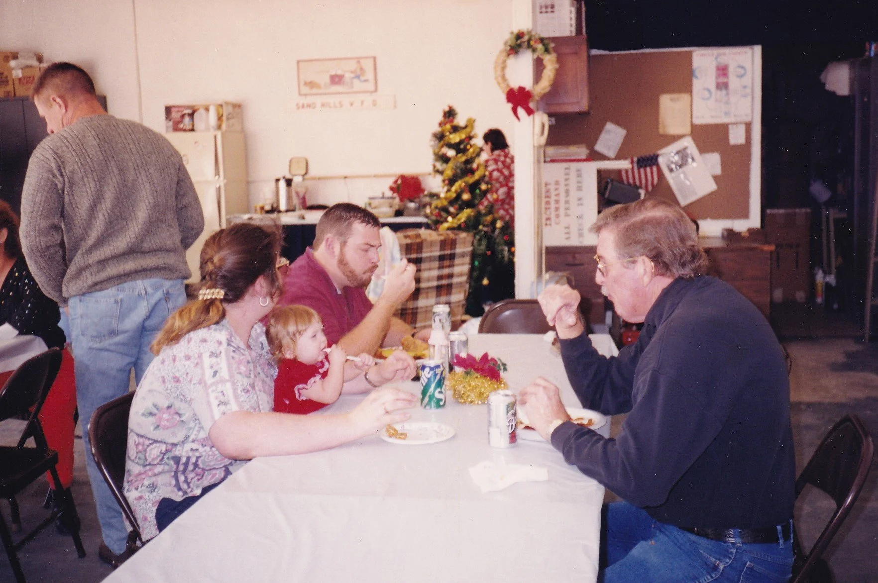 Christmas 1998-4.jpg