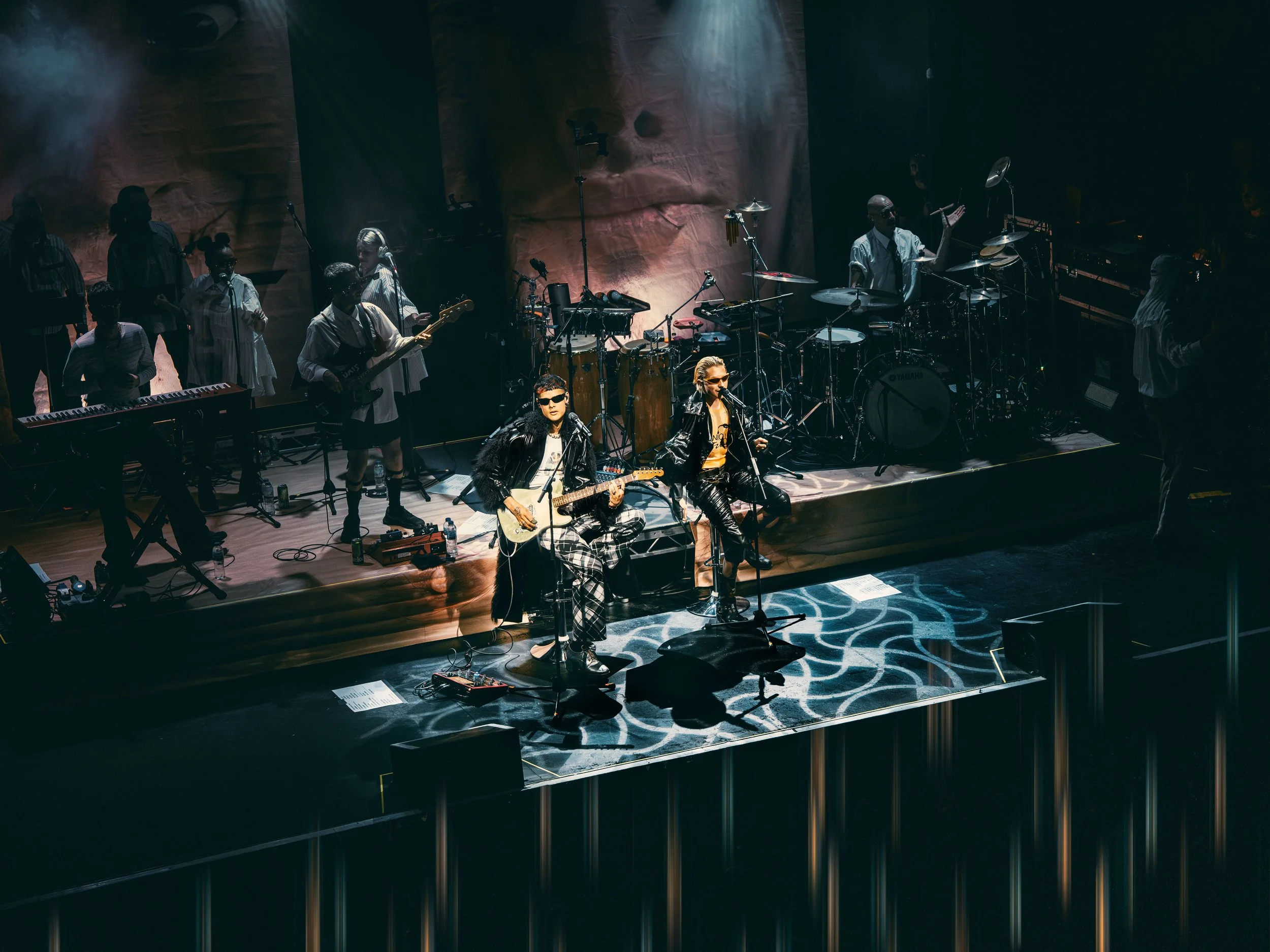 Ca7riel y Paco Amoroso_LDN241208_CO11.jpg