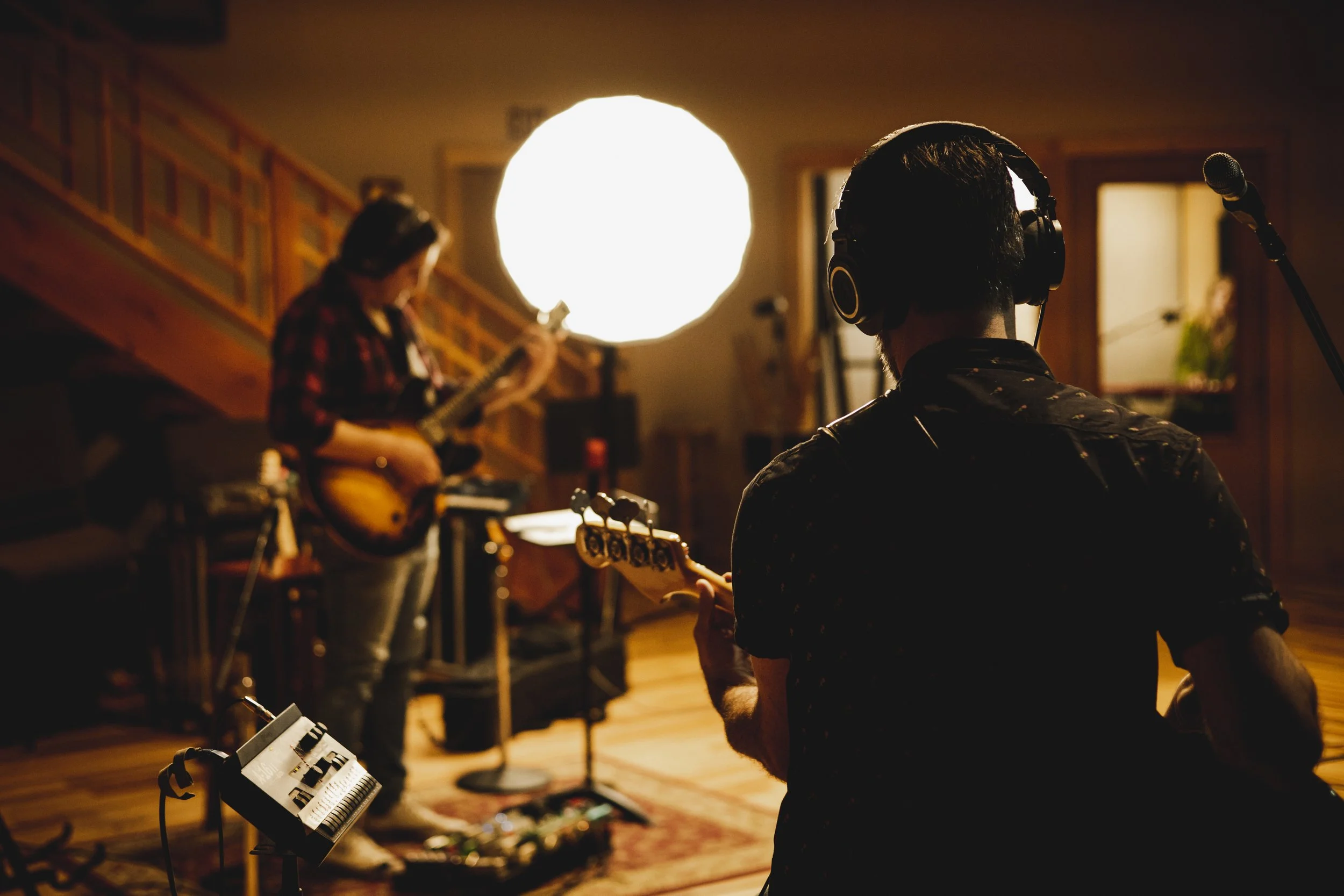 LaurenFrihauf_studio_032822_23.jpg
