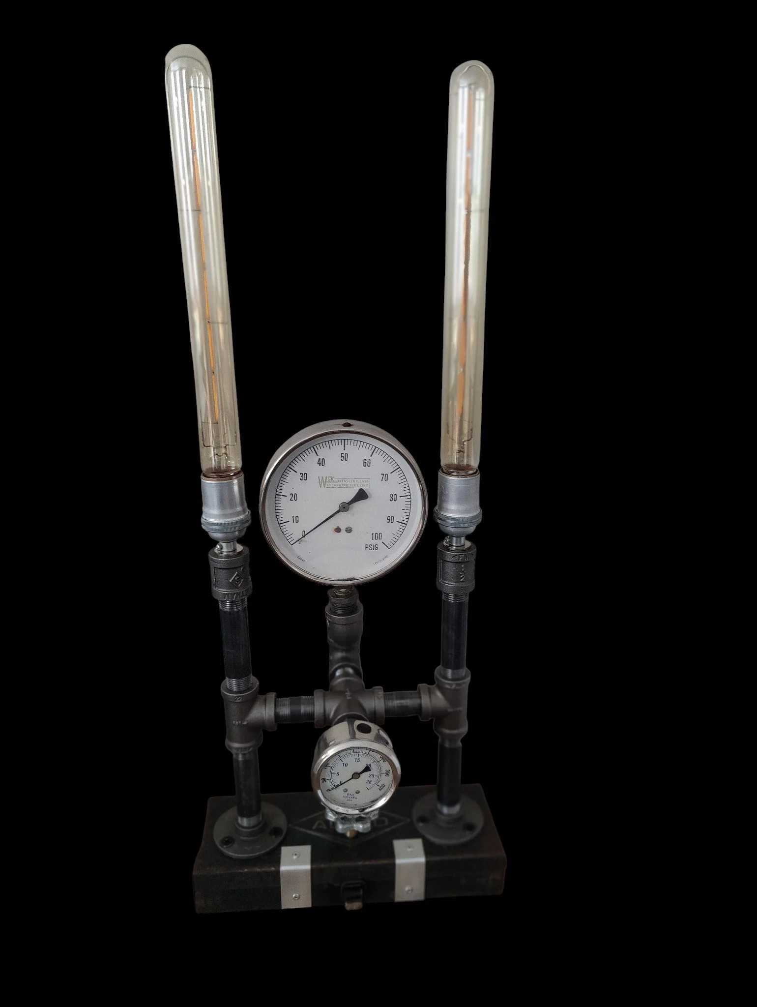 2 Lite Allied Toolbox Lamp