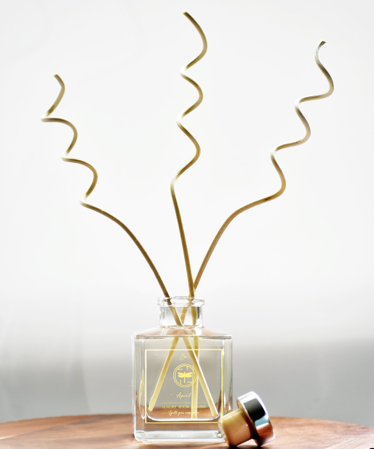 4oz Cube Floral Reed Diffuser