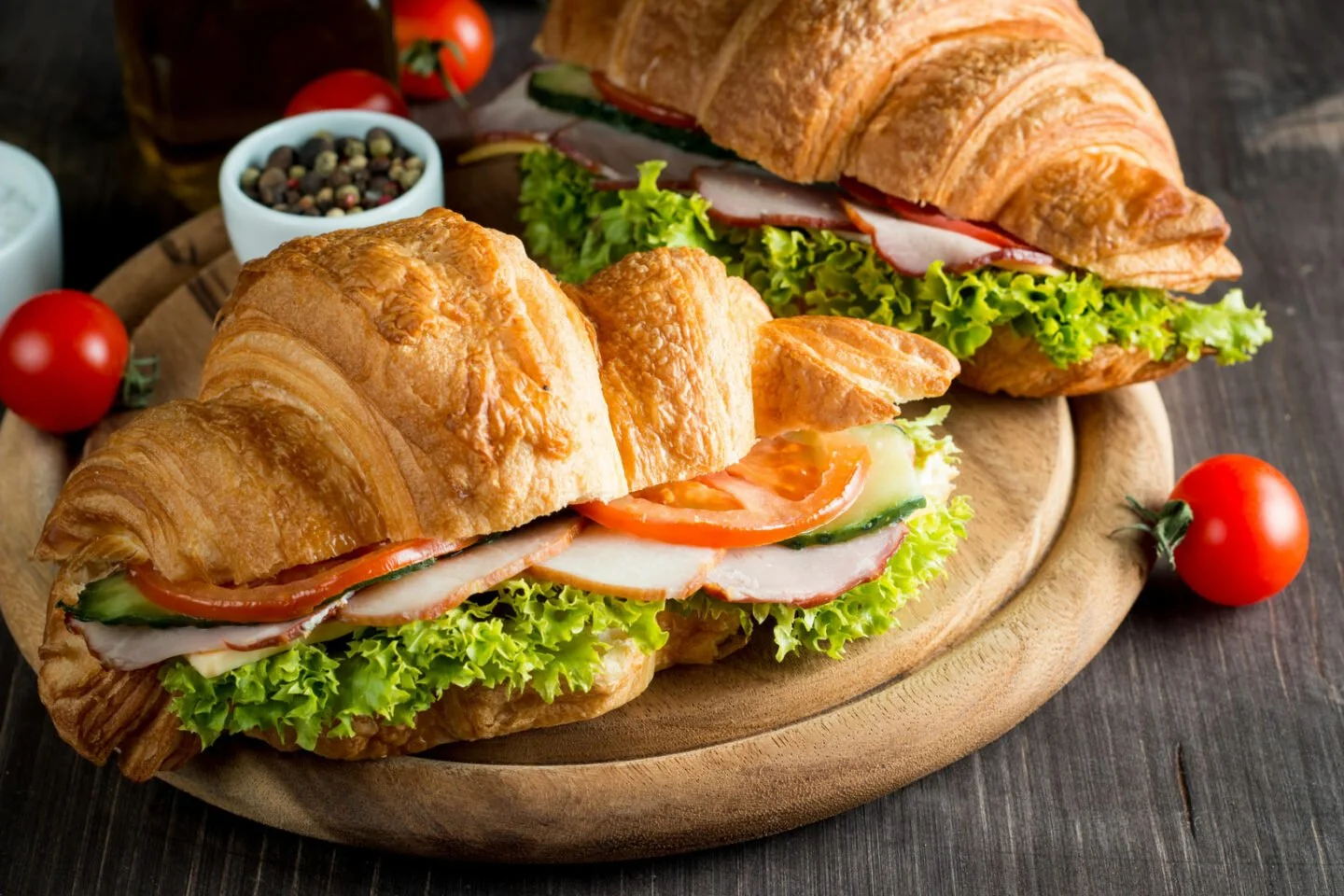 Best-Healthy-School-Lunch-Ideas-Teens-Croissant-Salad-Sandwich-1440x960.jpg