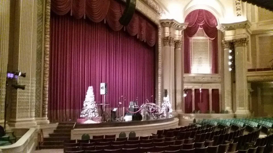 Corporate_Dinner on a stage.jpeg