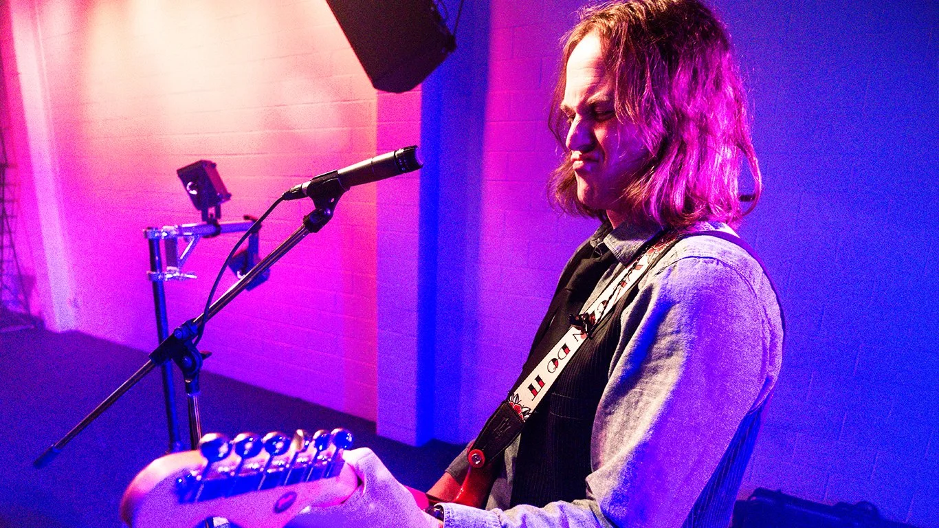 ONB_ guitar_player.jpg