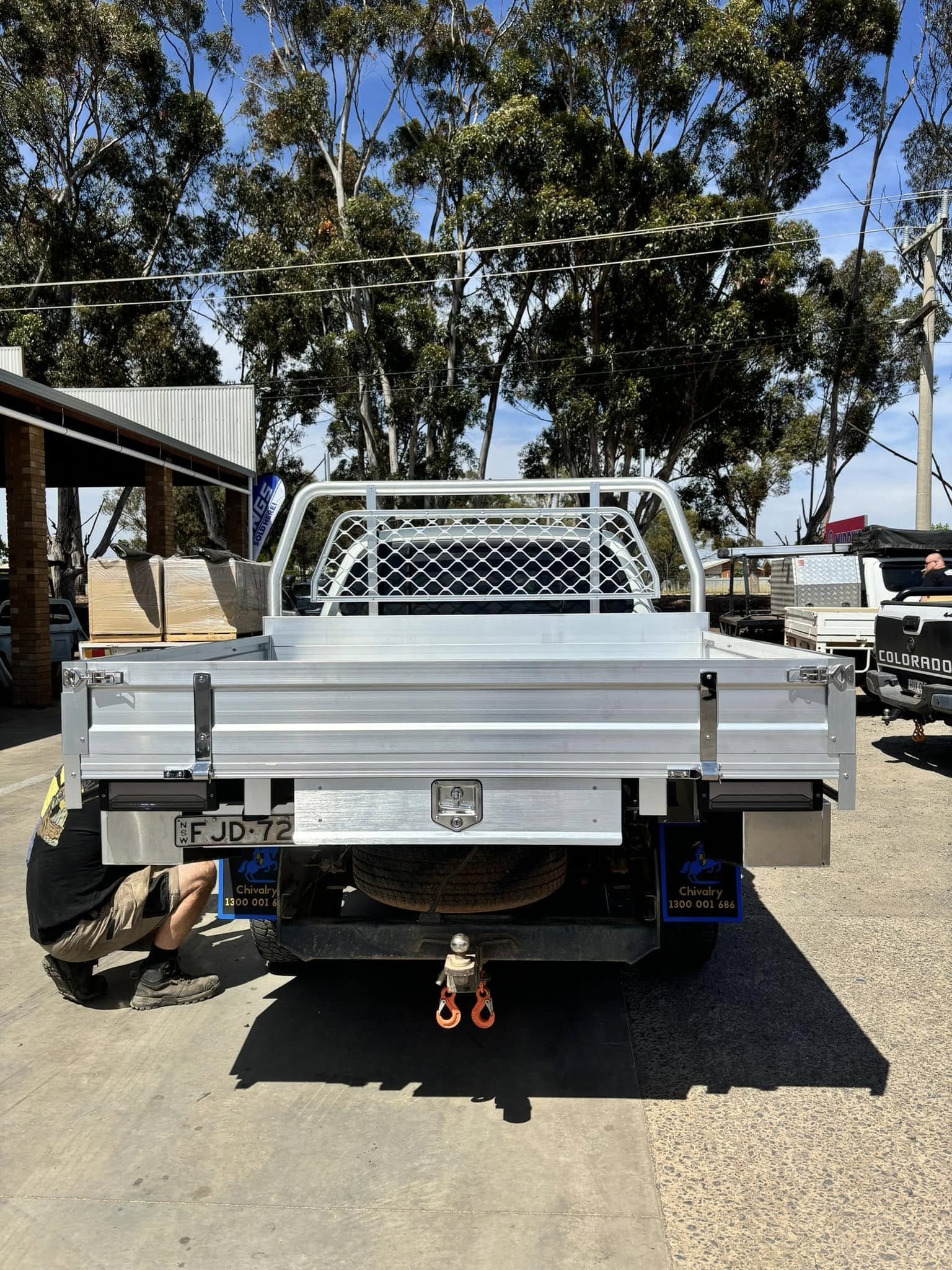 OZCHIVALRY FULL TRAY + TRUNDLE COMBO
