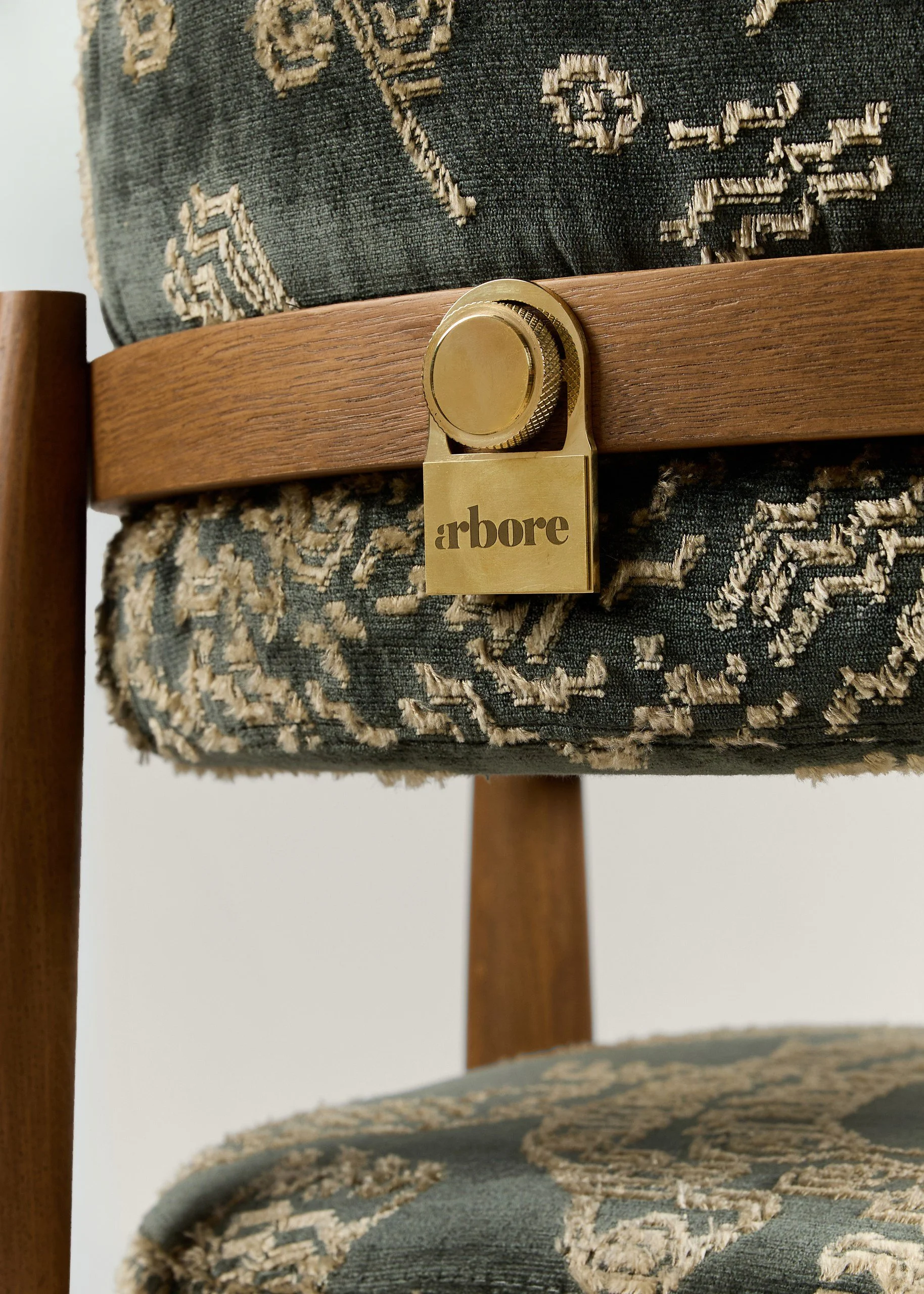 Empero Chair Elephant Dedar (10).jpg