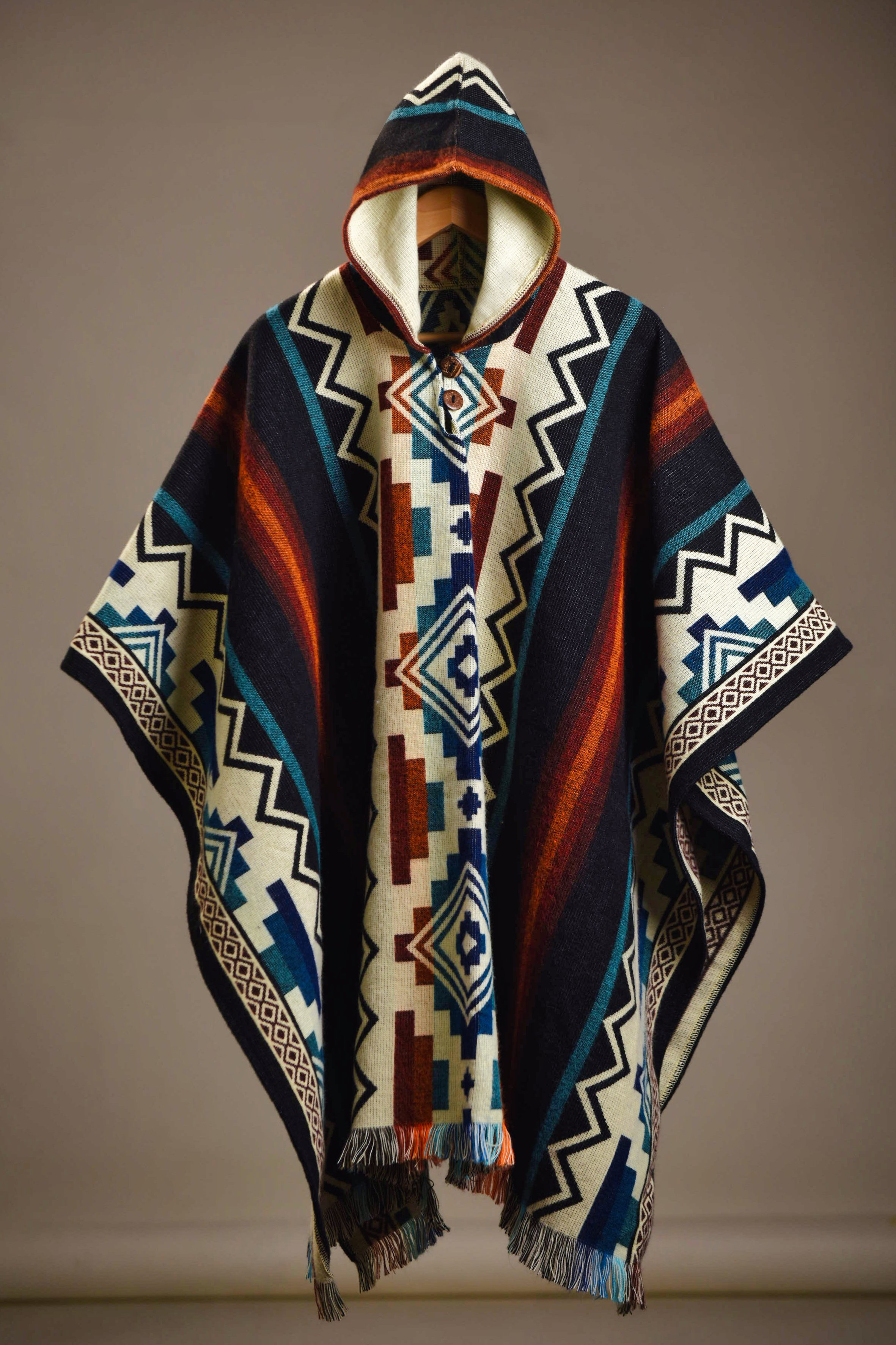 Ecuadorian Poncho " Ilinizas"