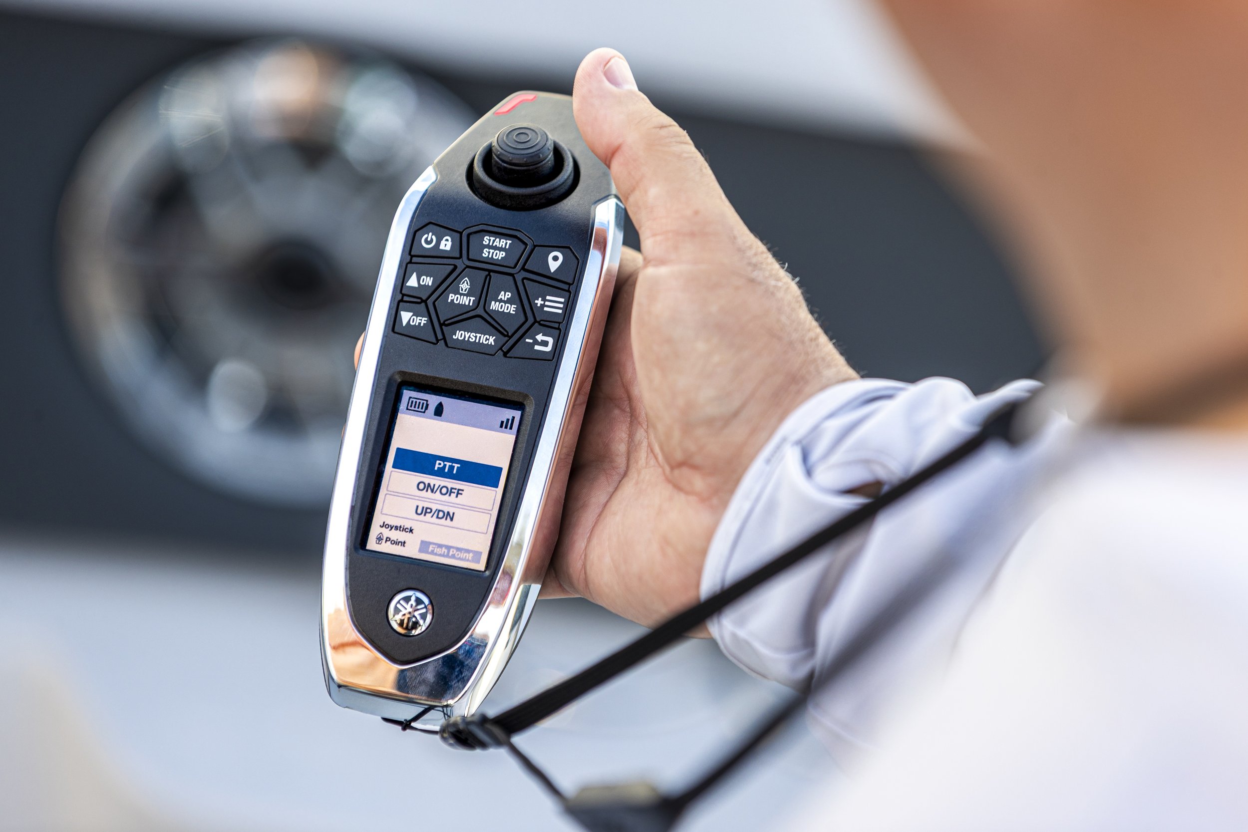 Yamaha Helm Master EX Wireless Controller – Boat Control From Anywhere Onboard