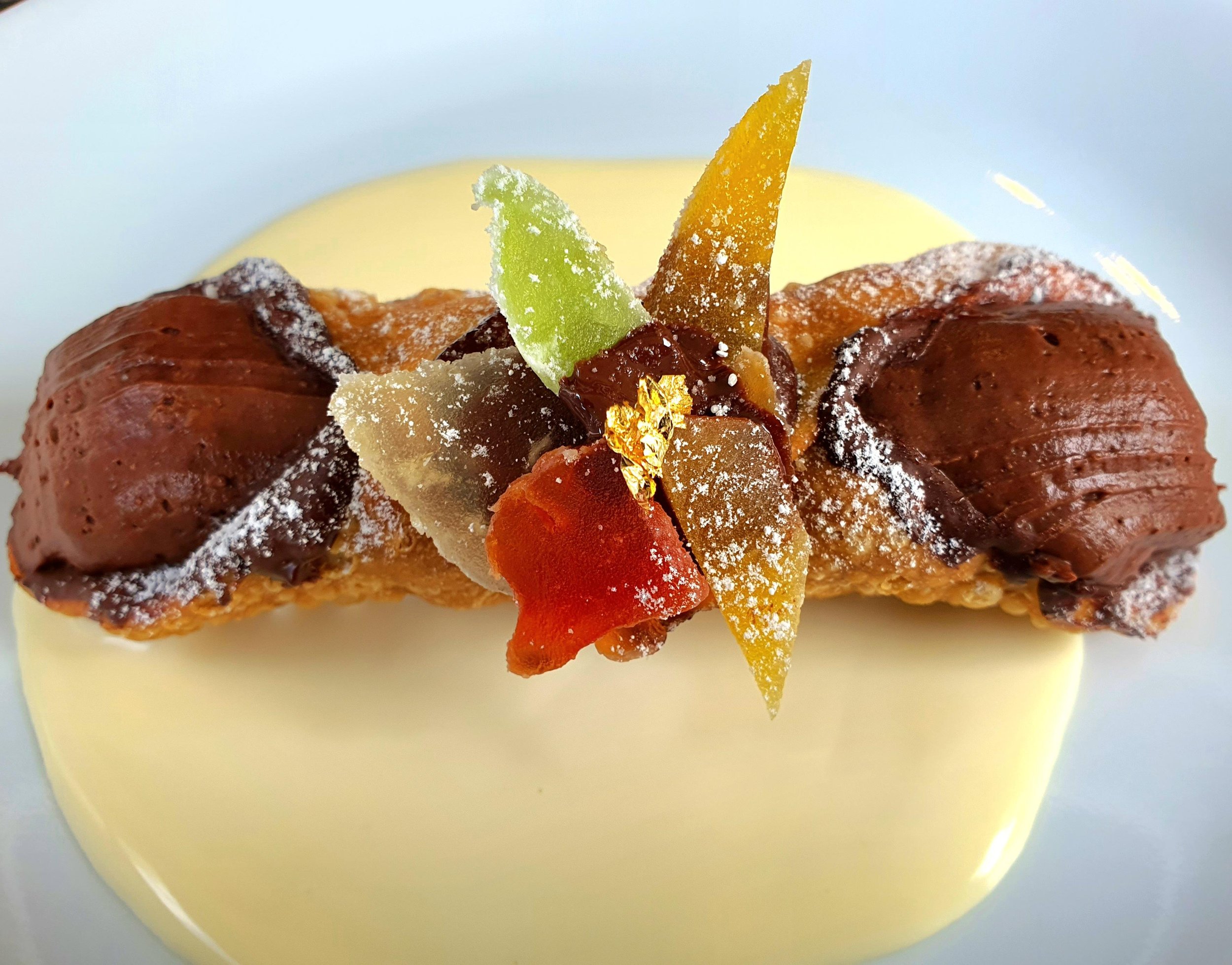 Christmas cannoli.jpg