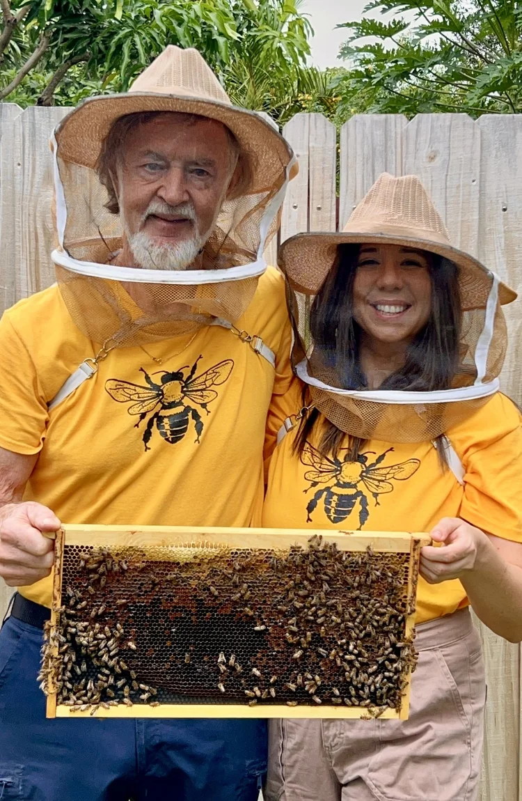 honey-bee-removals-beekeeping-classes-honey-and-pollen-face-mask