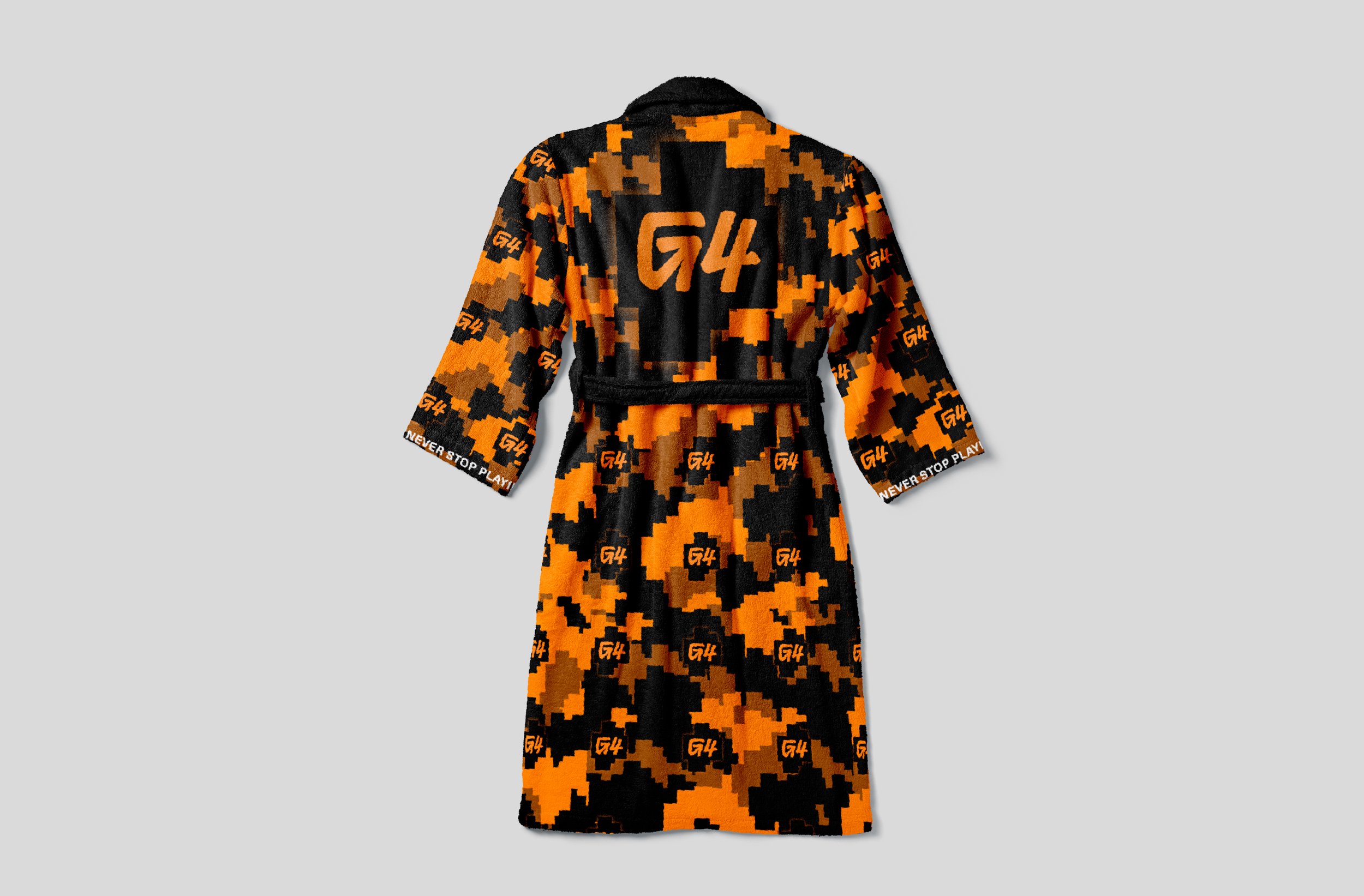 62feb01e836d6ef7731c52d3_robe20finalized20back202.jpg