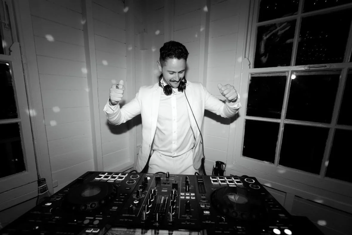 Decks, lights, club vibes, professional.