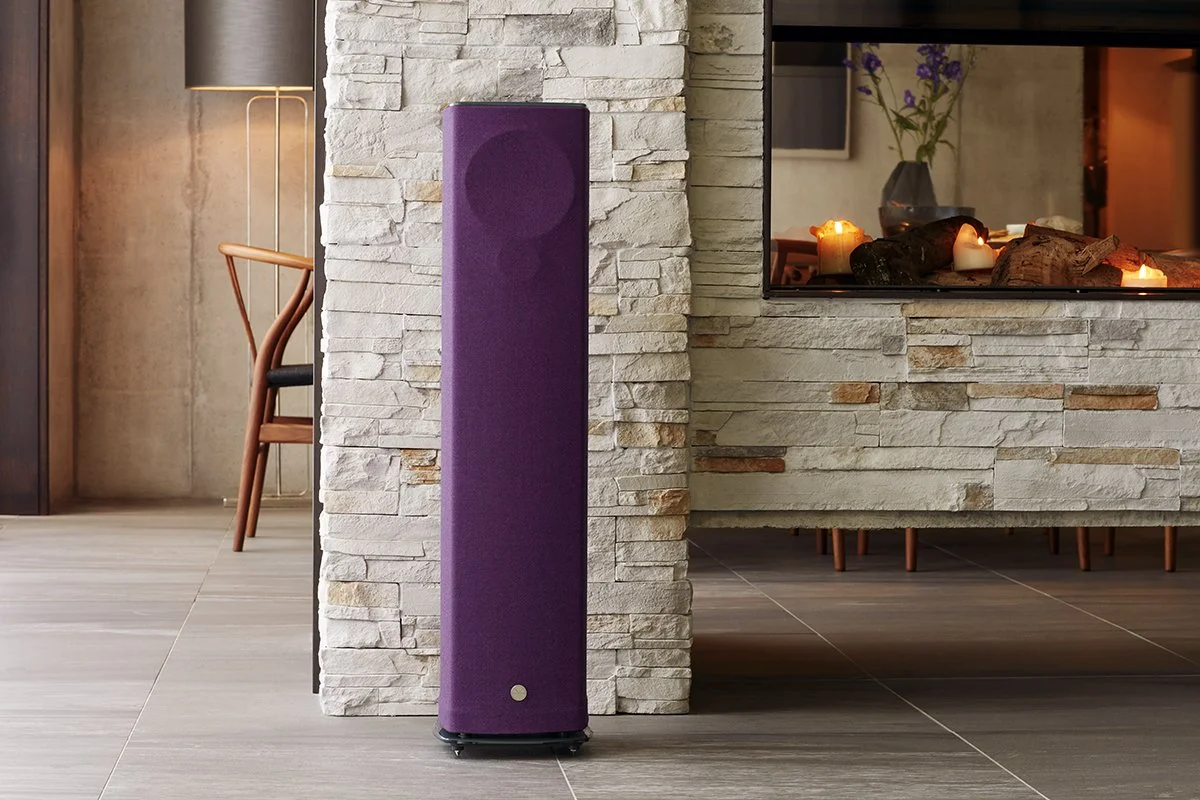 Linn 520 Aubergine_Fireside Close Web Res.jpeg