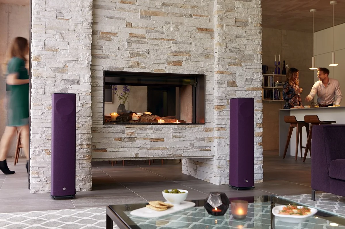 Linn 520 Aubergine_Fireside Web Res.jpeg