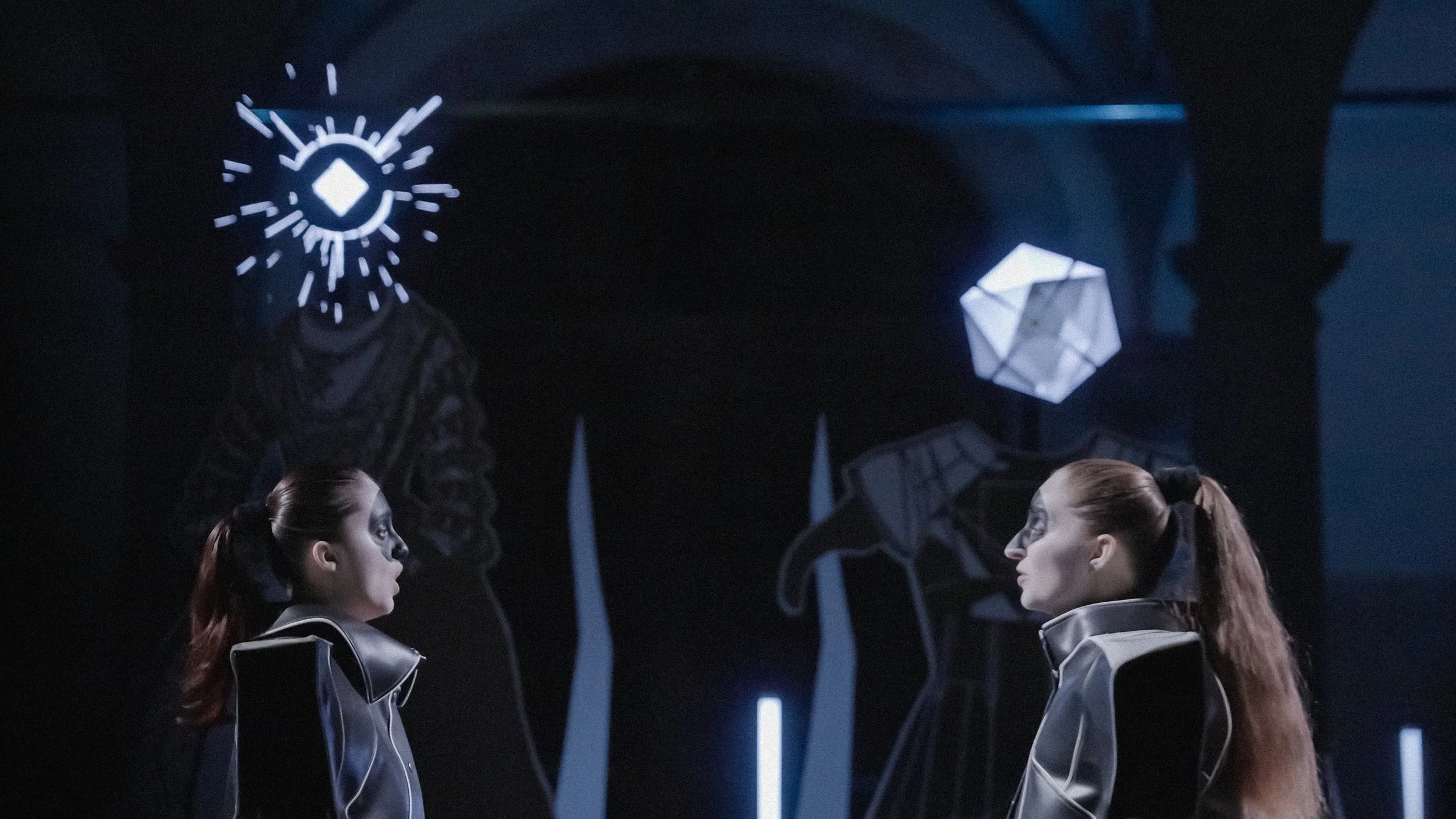 Sarabande in Times of Crisis by Fred Penelle and Yannick Jacquet, immersive choral performance with Les Bruxelloises