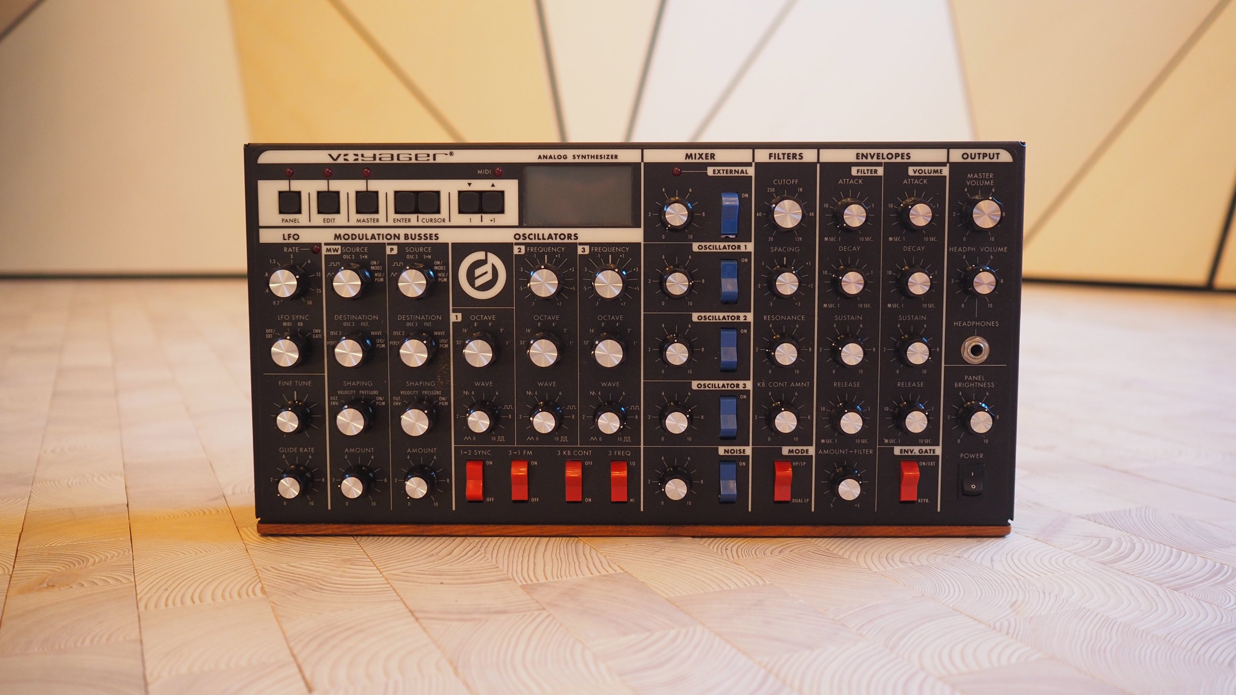 Moog Voyager