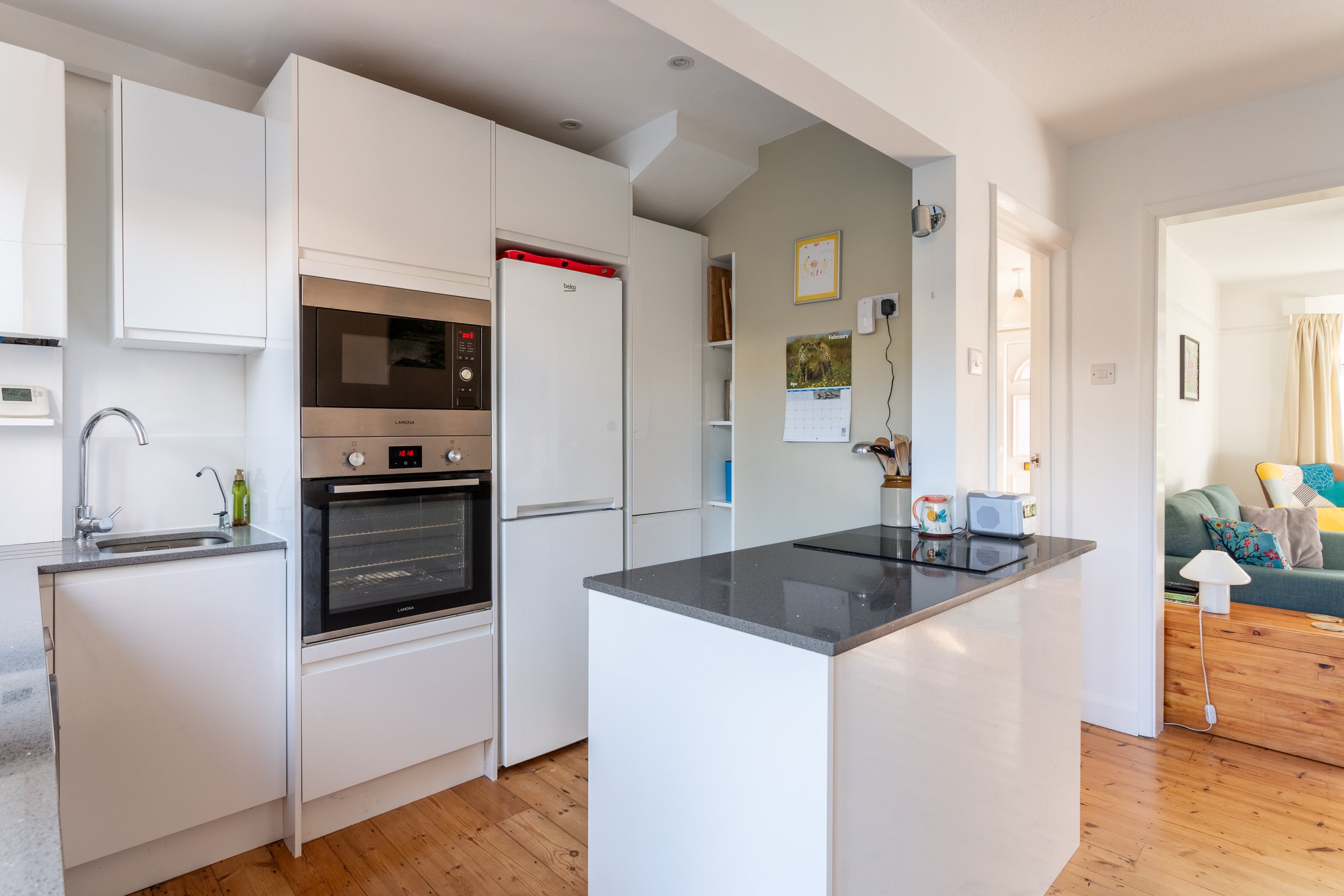 76 Sheridan Terrace-8.jpg