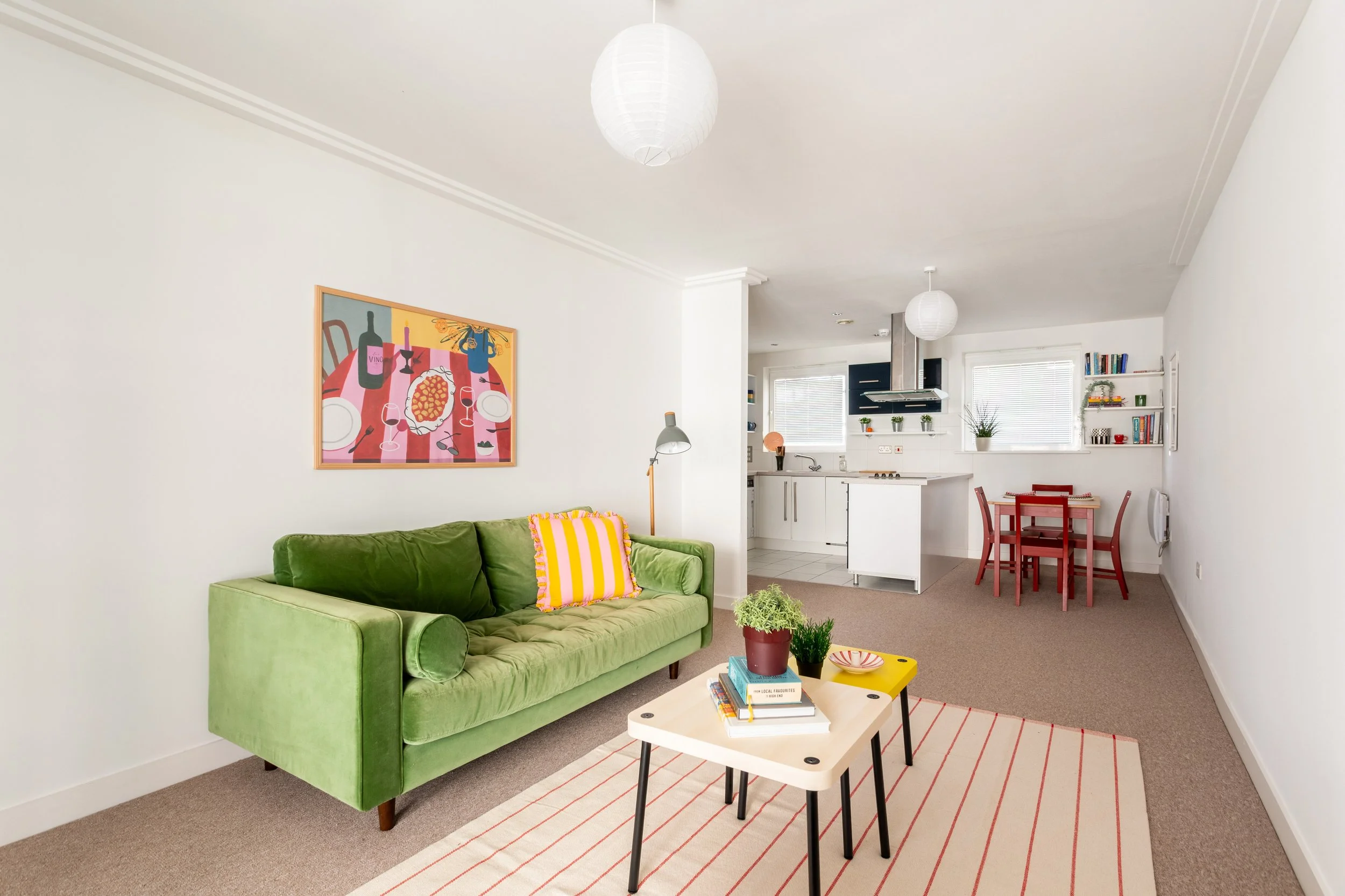 40 Sharpthorne Court-9.jpg
