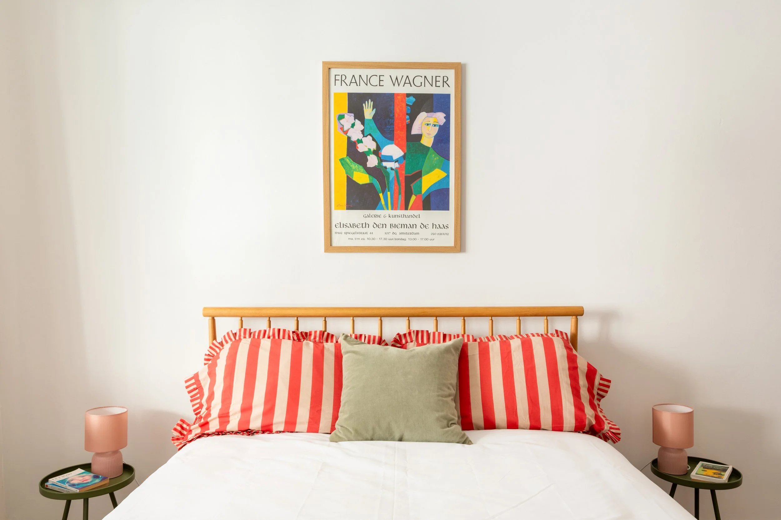 40 Sharpthorne Court-17.jpg