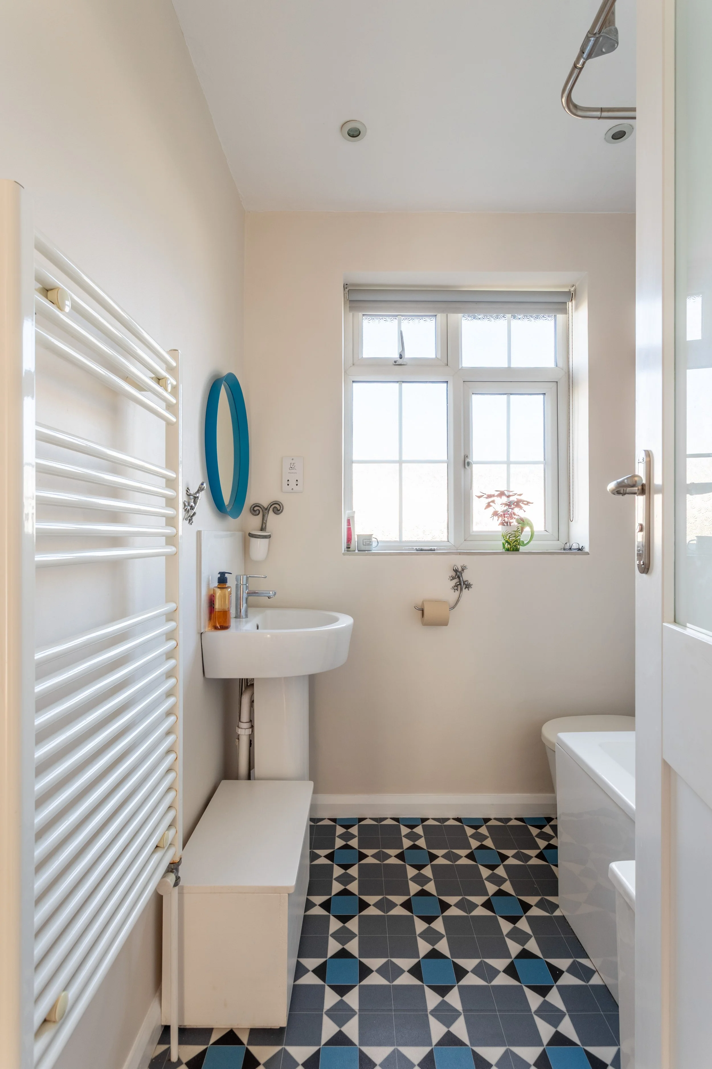 76 Sheridan Terrace-10.jpg