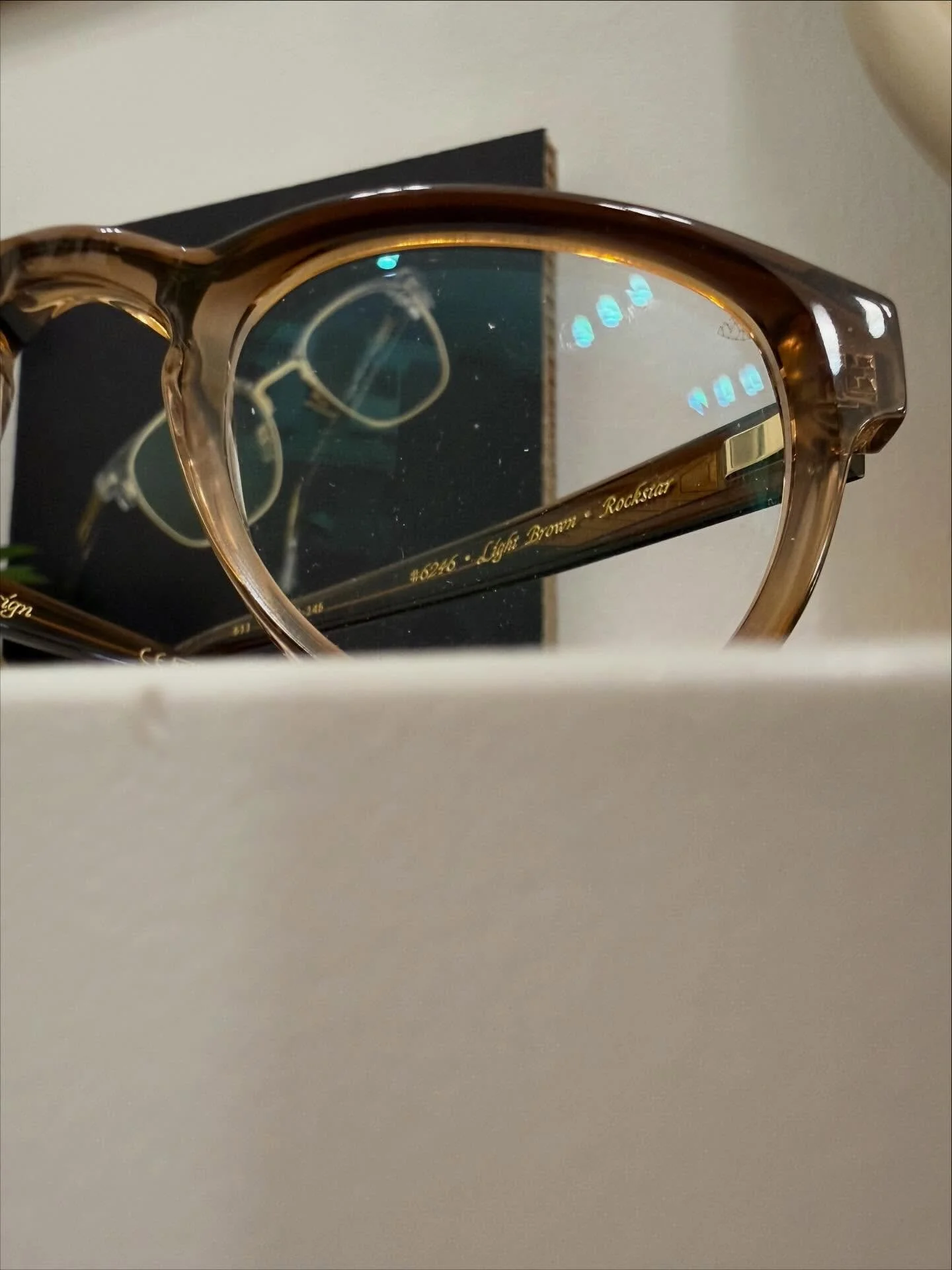 Einstoffen Rockstar 🎸🤘
Aktu&aacute;lis kedvenc&uuml;nk.

#einstoffen #einstoffeneyewear #egyenlől&aacute;t&aacute;sm&oacute;d