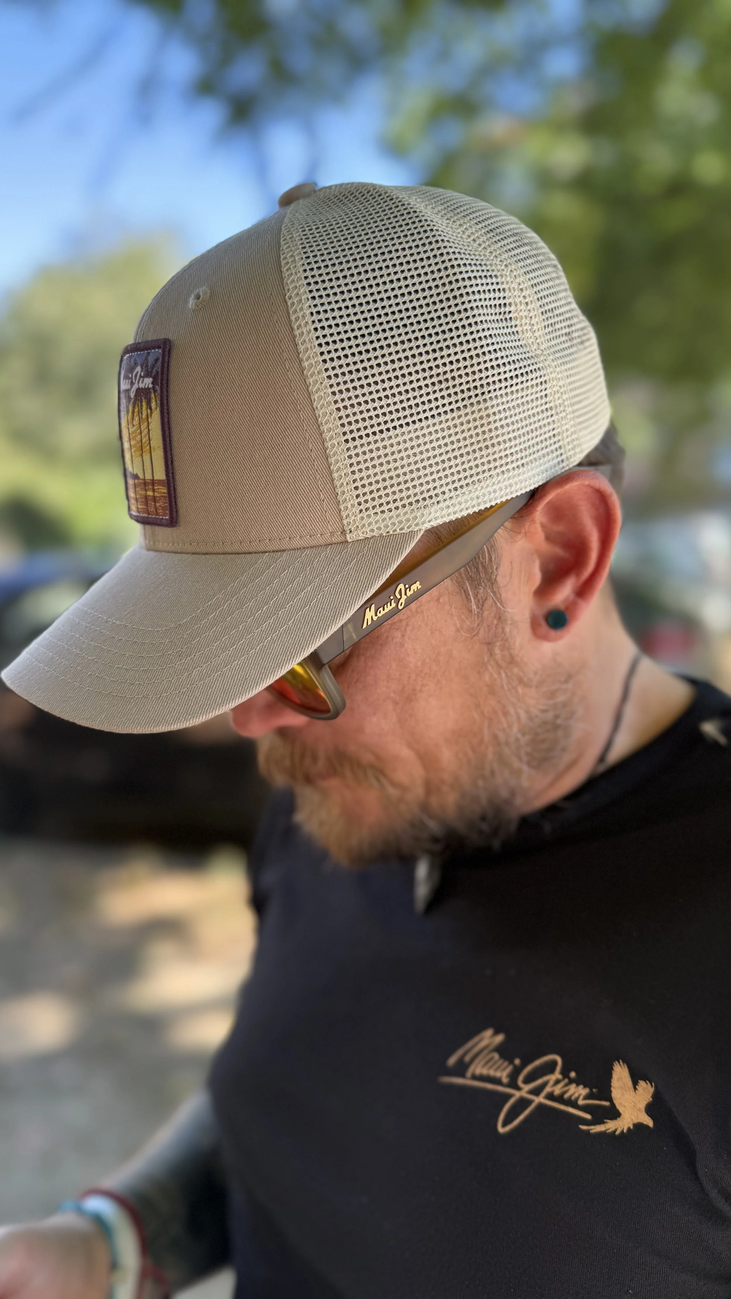 Maui Jim Red Bull Showroom Optika Budapest.jpeg