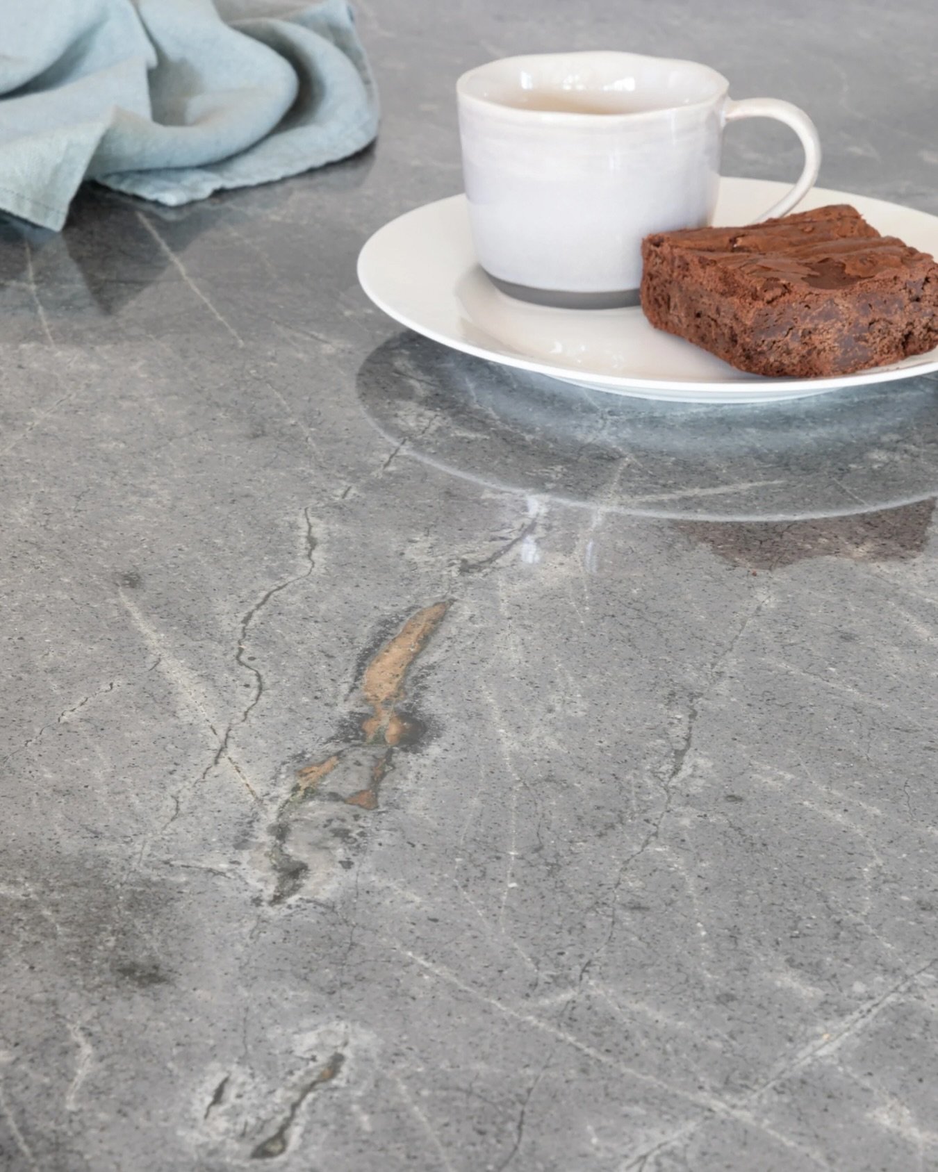 Sourcing, Thoughtfully
 
Over three decades, we&rsquo;ve built a quiet network of trusted makers, artisans, and suppliers.
Each material and piece is chosen with intention &mdash; to elevate your home with authenticity and craft.
 
We draw on this kn