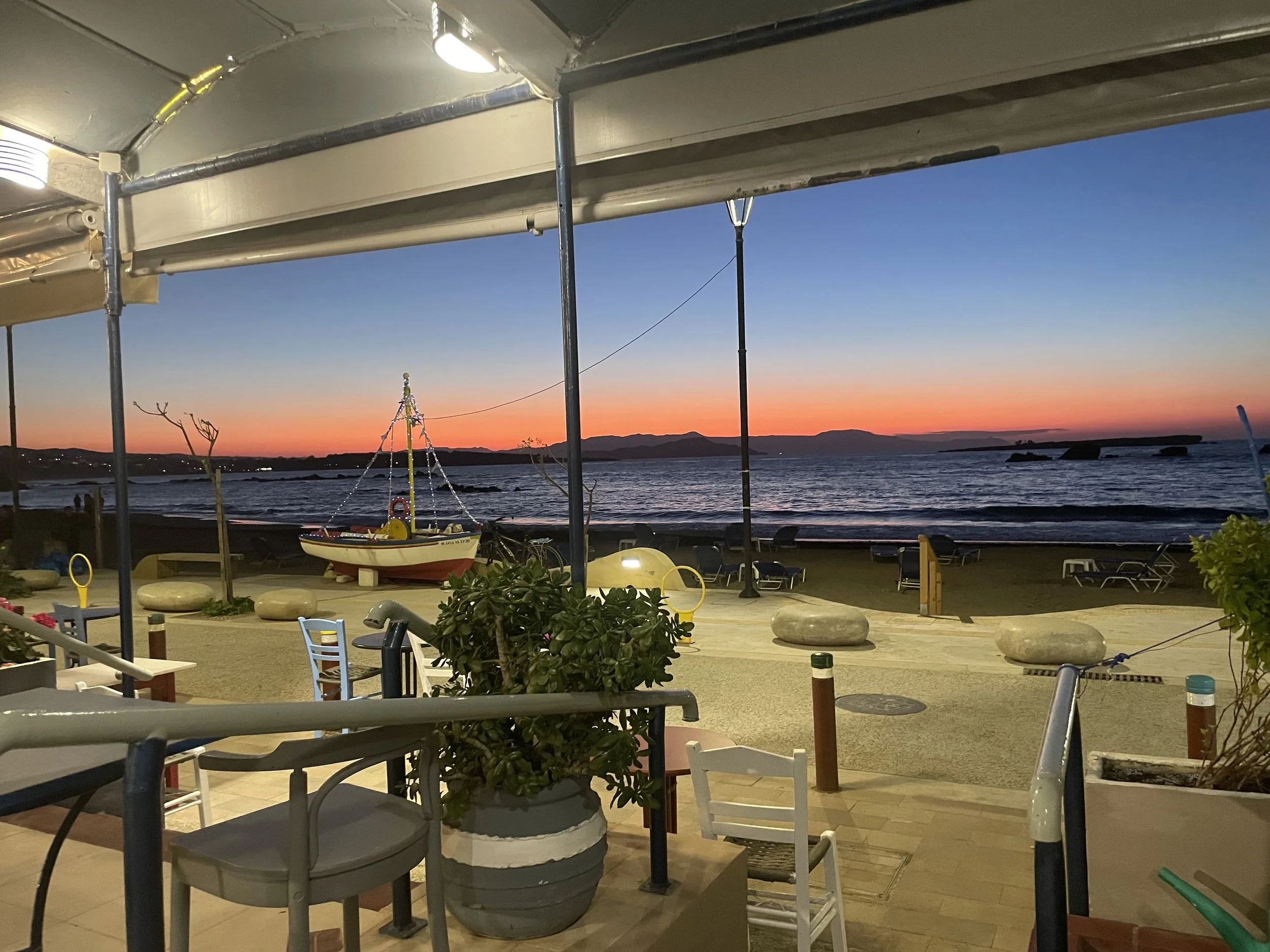 sunset nea chora .jpg