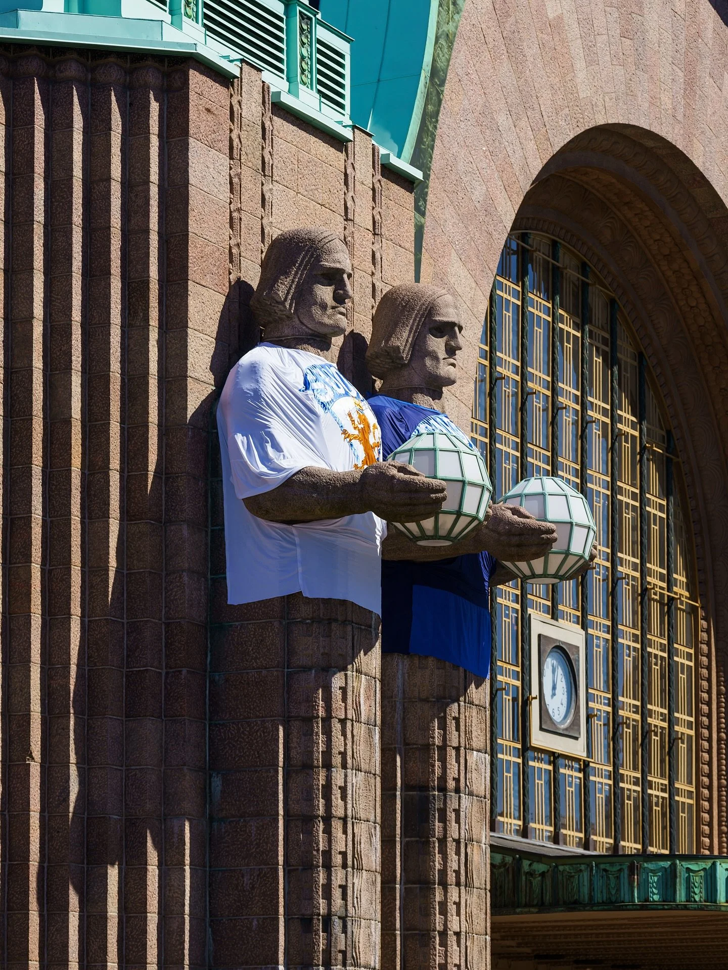 Random Helsinki memories from the past 📸

I&rsquo;ve continue digging through my archives and it&rsquo;s been fun! So many interesting images there and it&rsquo;s fun to combine them like this with a little colour theme 🎨

1. My favorite statues at