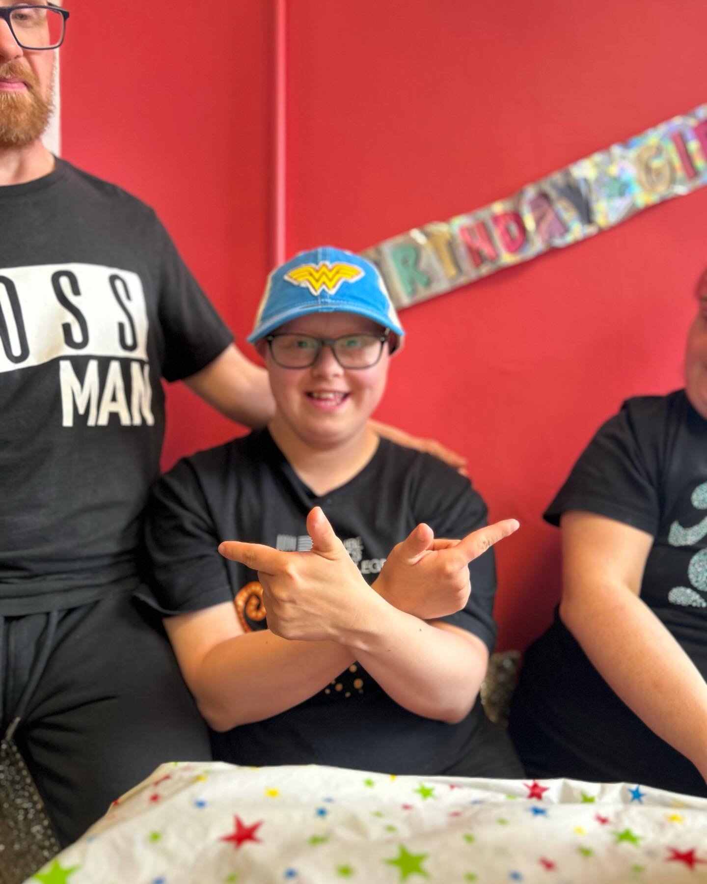🎁🎉HAPPY BIRTHDAY CHLOE🎉🎁

We had such a wonderful day celebrating with you at the ARTS COLLEGE🥳

We hope you&rsquo;ve had the most amazing time🩷👑