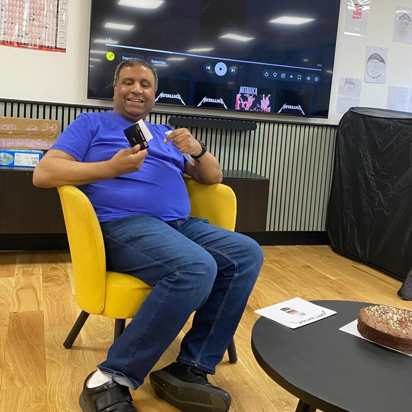 ⭐️🎁HAPPY BIRTHDAY JIMMY🎁⭐️

Princess House had the BEST day celebrating your 50th!💙

We hope you got everything you wanted👑🥳