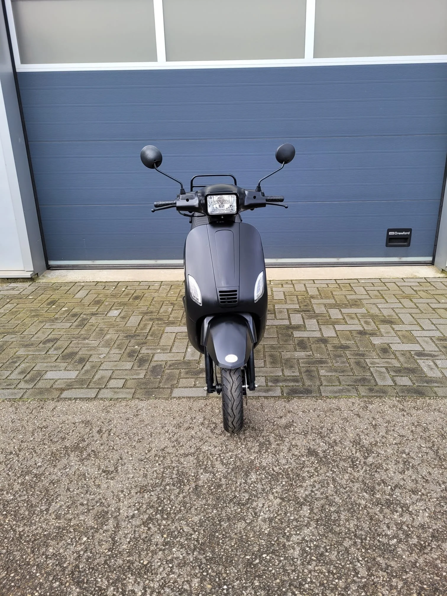 Vespa look Killerbee sport