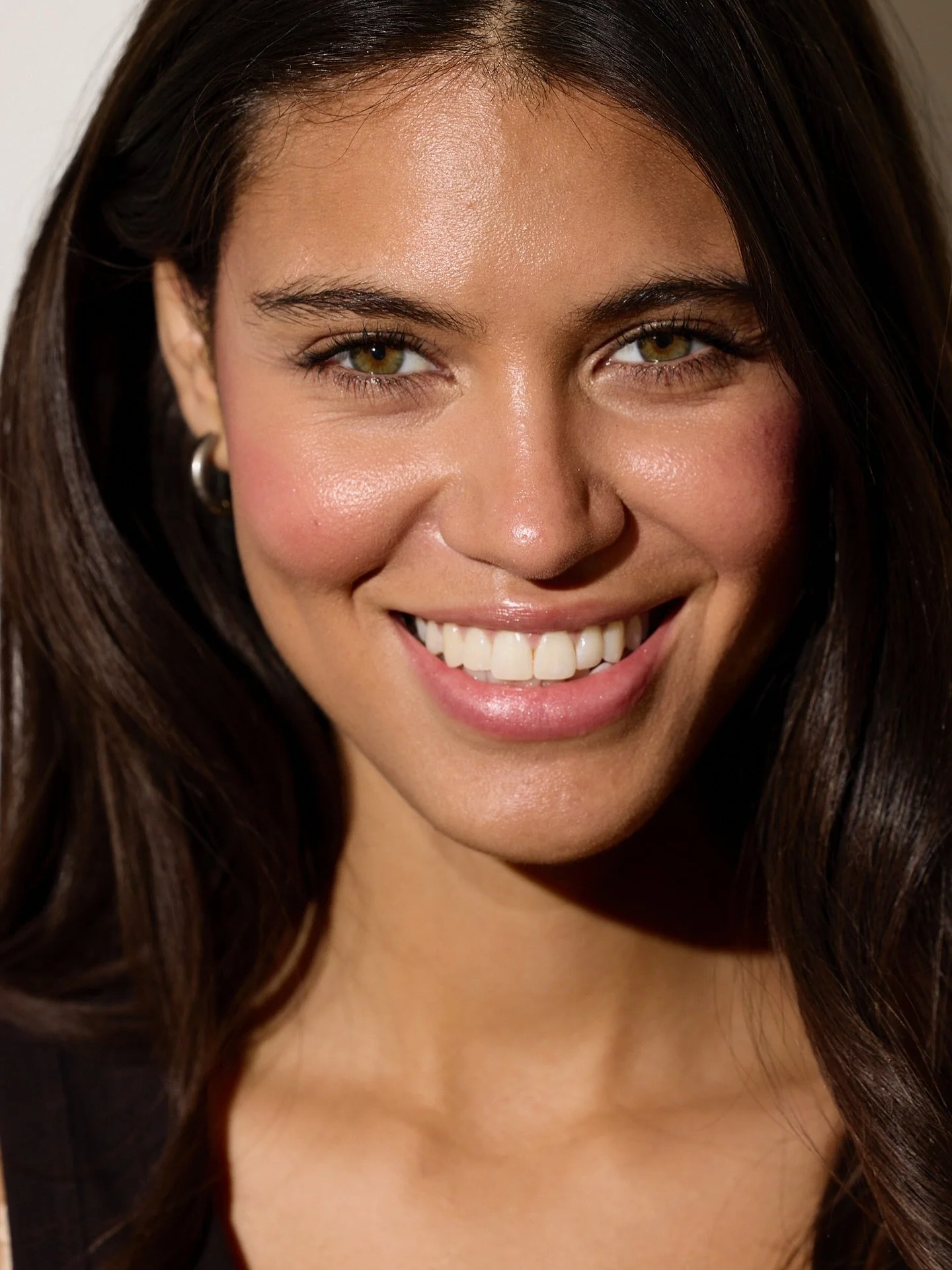Photography Spotlight

When it comes to dentistry, every detail matters &mdash; and your images should reflect that.
Top-quality photography doesn&rsquo;t just showcase a smile; it builds trust, highlights precision, and tells the story behind your w