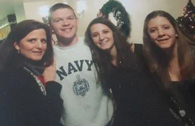 T with Nicole Sam & her daughters Lauren & Maria Dessinger.jpg