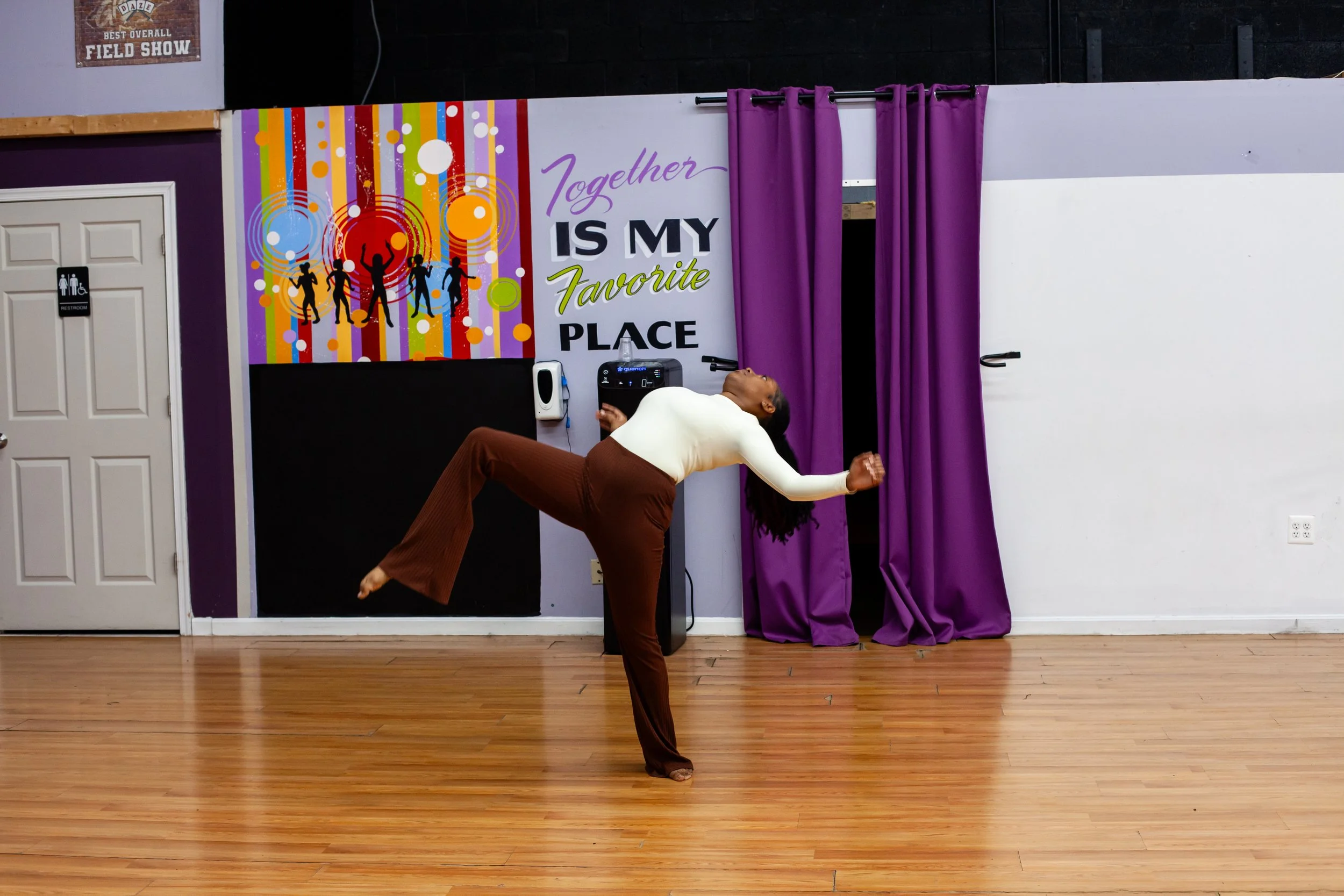 "Losing Self" choreographed by Ariana Hendrix, photo by Basil Chawcat, PBDF 2025