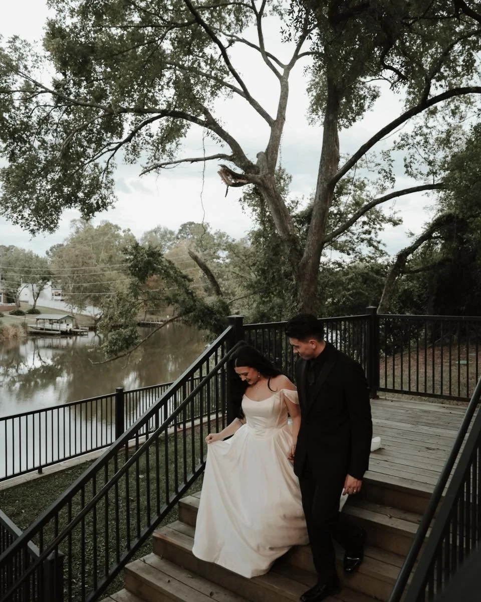 ✨ RIVERSIDE RESERVE GIVEAWAY ✨

Calling all engaged brides! 💍
Riverside Reserve is giving away TWO complimentary tickets to the 2026 Winter Wedding Expo on February 1st at the Bossier Civic Center.

✨ Two brides will win &mdash; ONE ticket ✨

This i