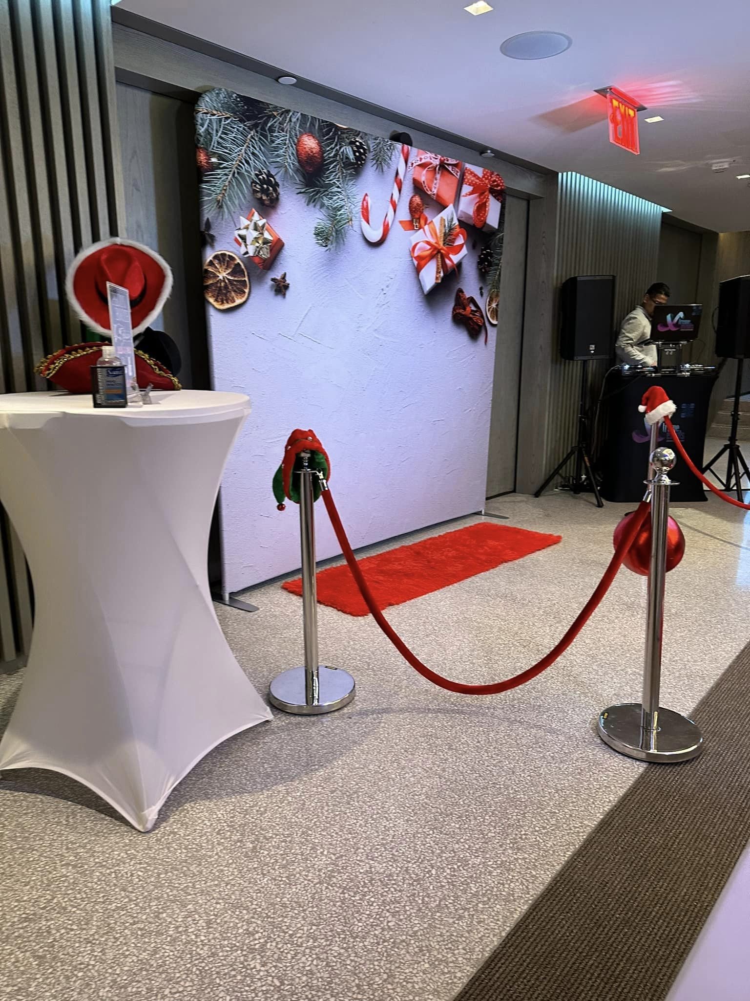 We do any Holiday Event!