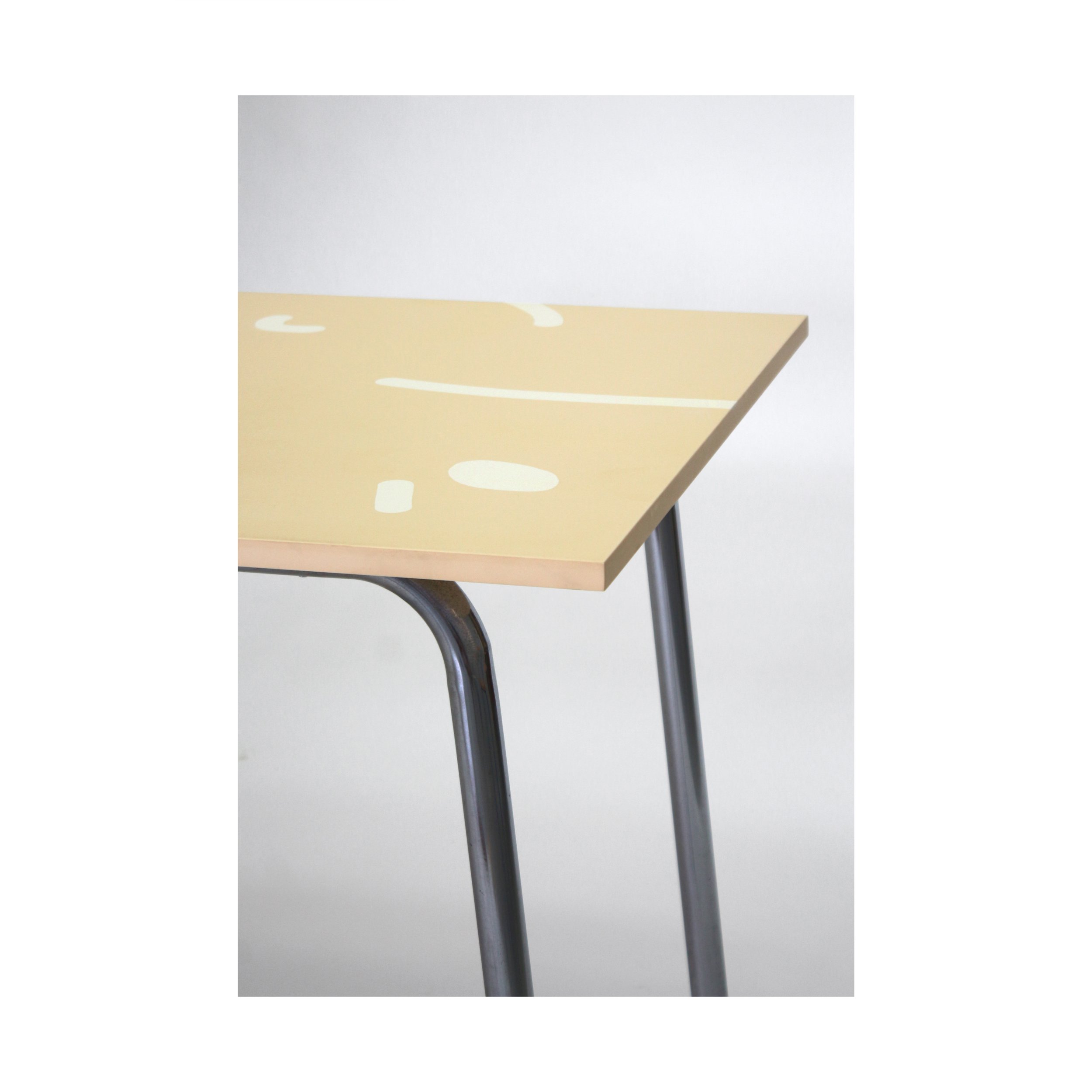 Table_piscine_05_03.jpg