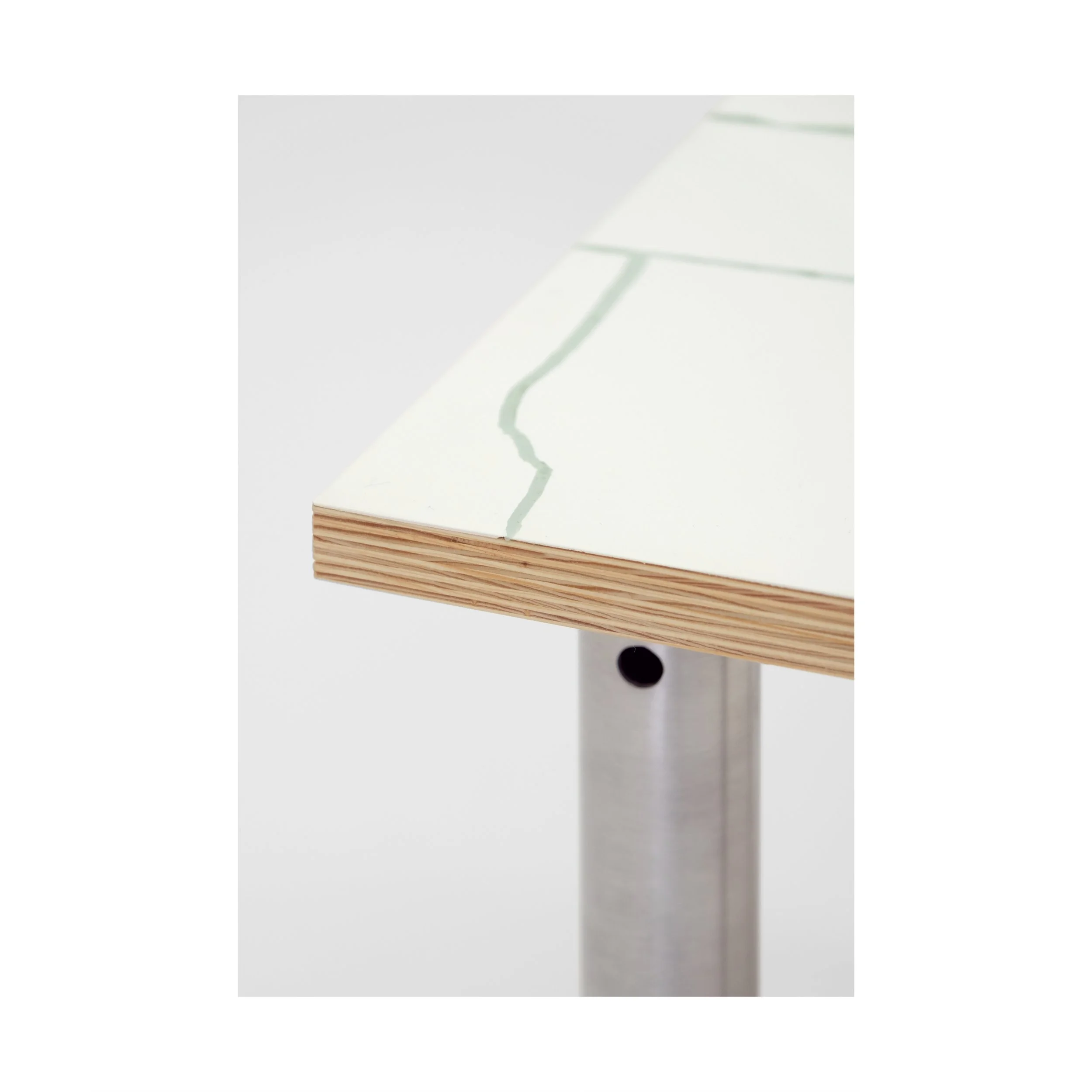 proto_opus vert pied alu_vue3.jpg